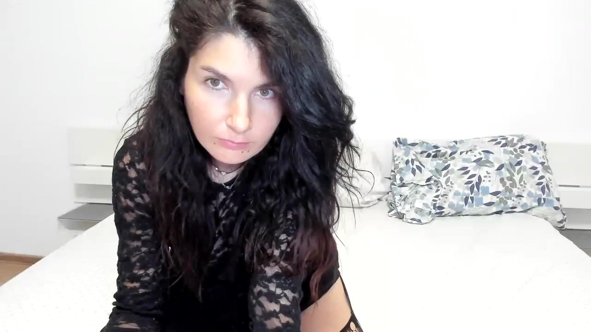 Gallery image thumbnail from SiouxPrincess's myfreecams stream on, 11/05/2023, 23:43 image 16 of 20