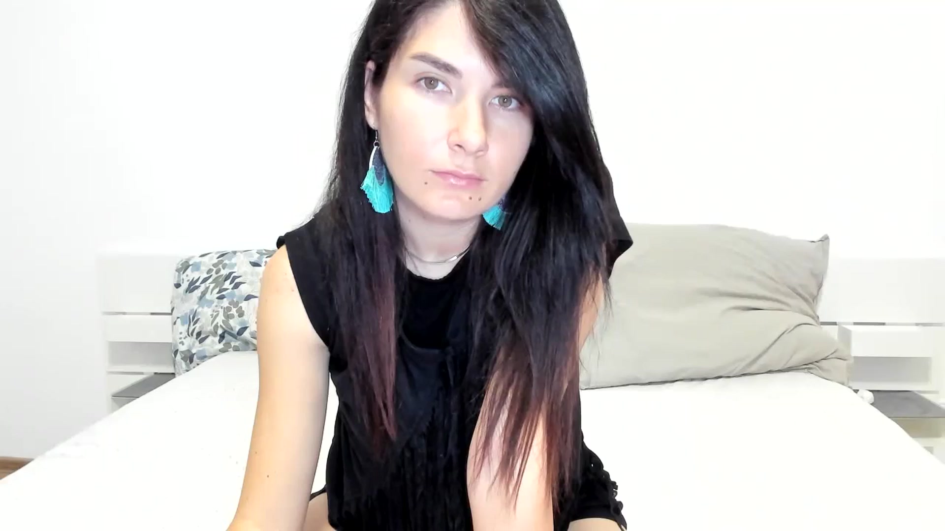 Gallery image thumbnail from SiouxPrincess's myfreecams stream on, 11/07/2023, 23:37 image 1 of 20