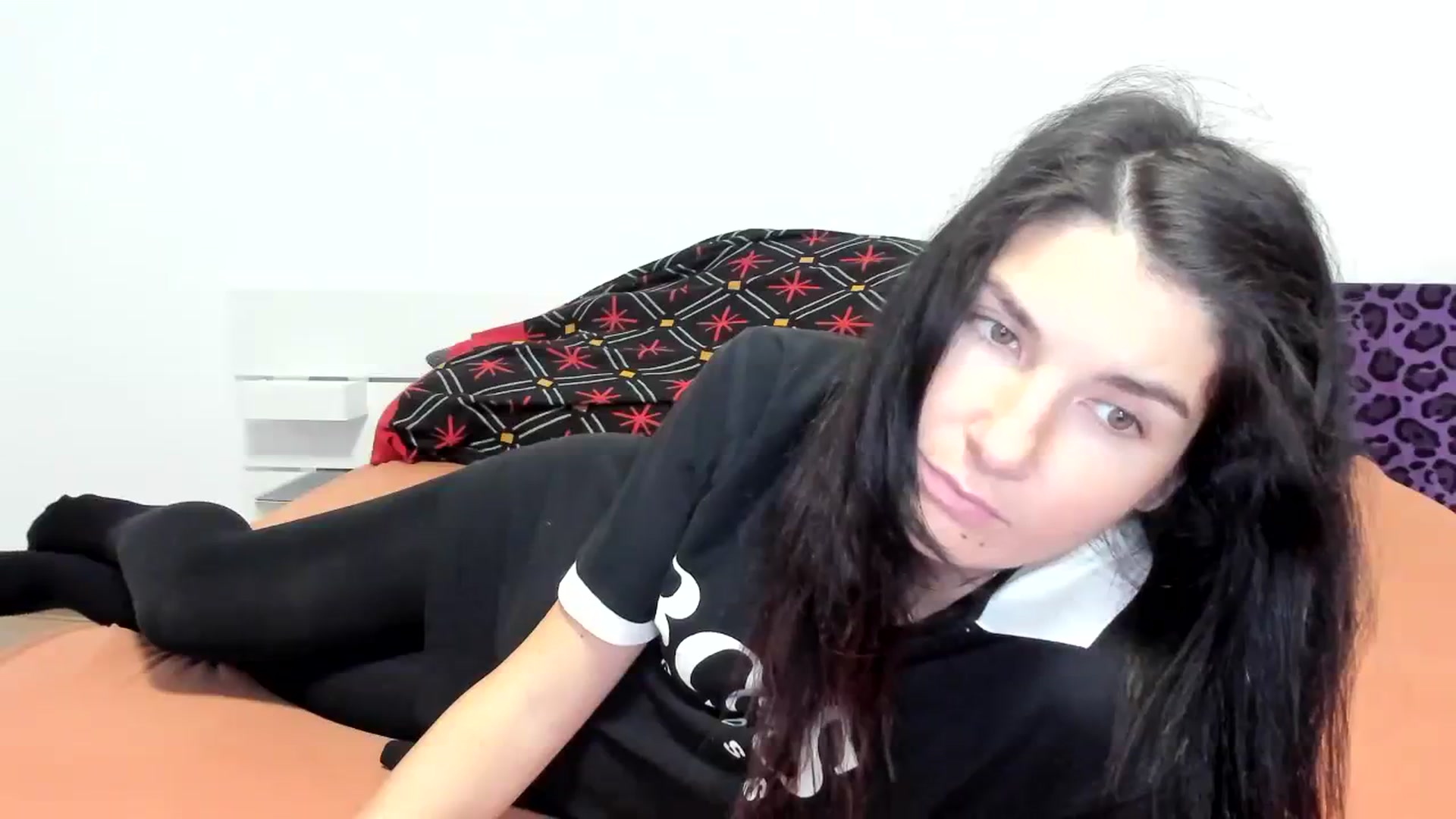 Gallery image thumbnail from SiouxPrincess's myfreecams stream on, 11/10/2023, 22:24 image 10 of 20
