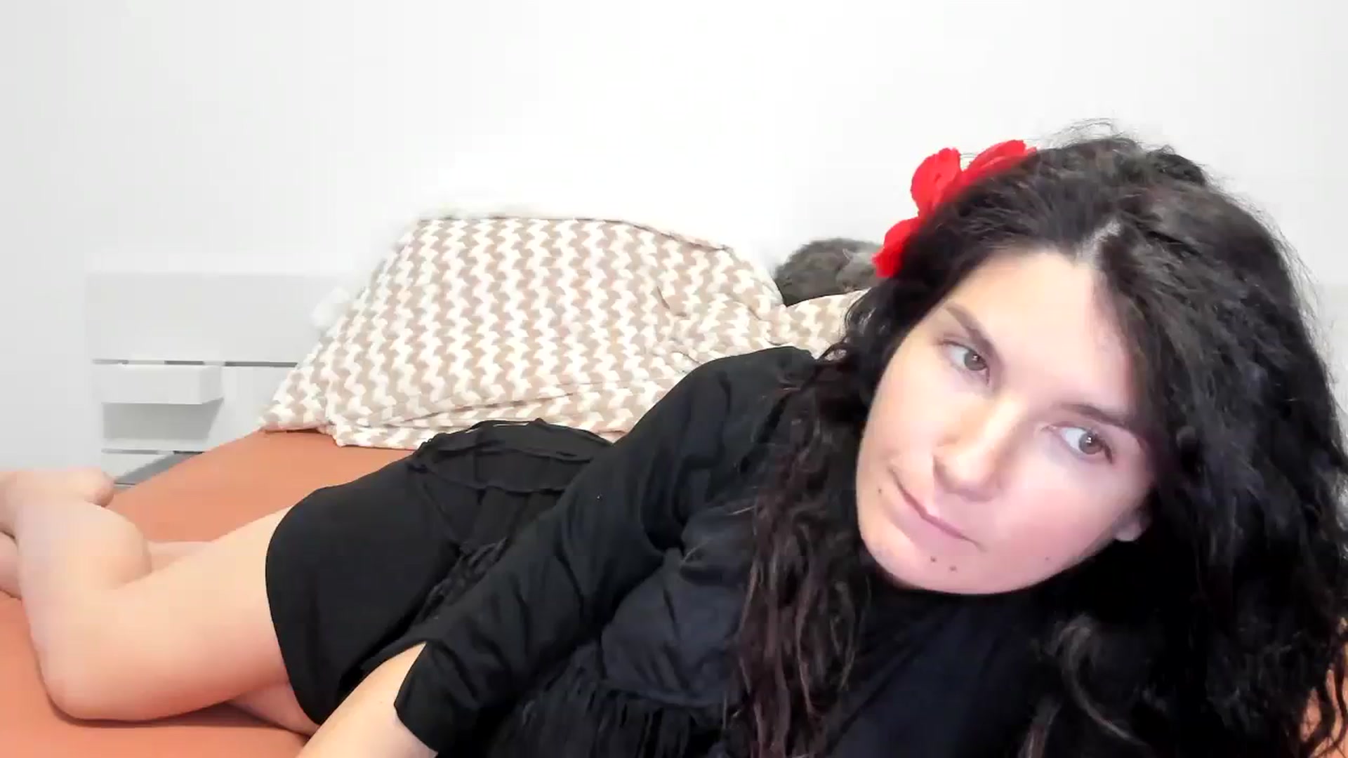 Gallery image thumbnail from SiouxPrincess's myfreecams stream on, 11/12/2023, 22:48 image 15 of 20