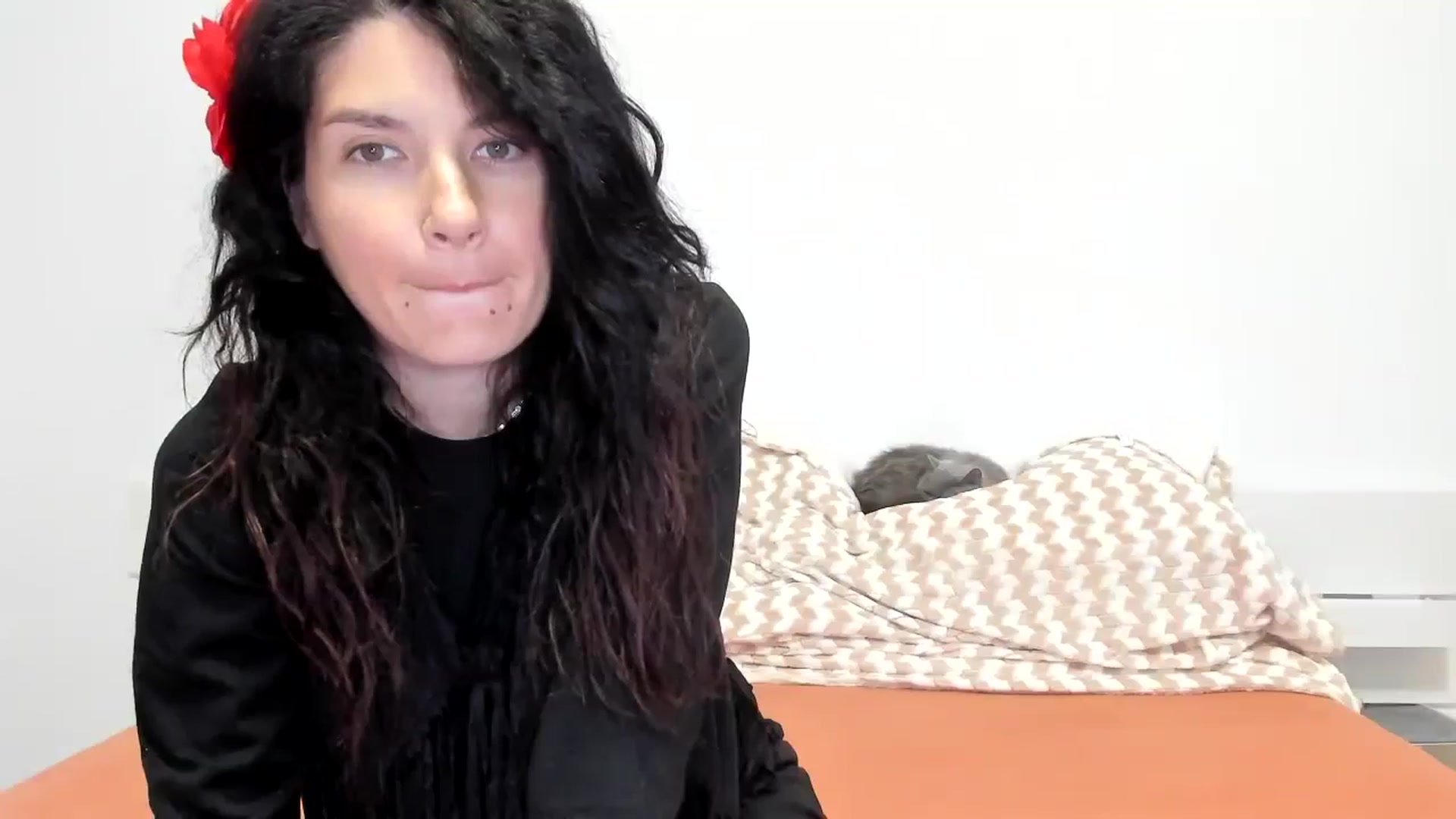 Gallery image thumbnail from SiouxPrincess's myfreecams stream on, 11/12/2023, 22:48 image 17 of 20