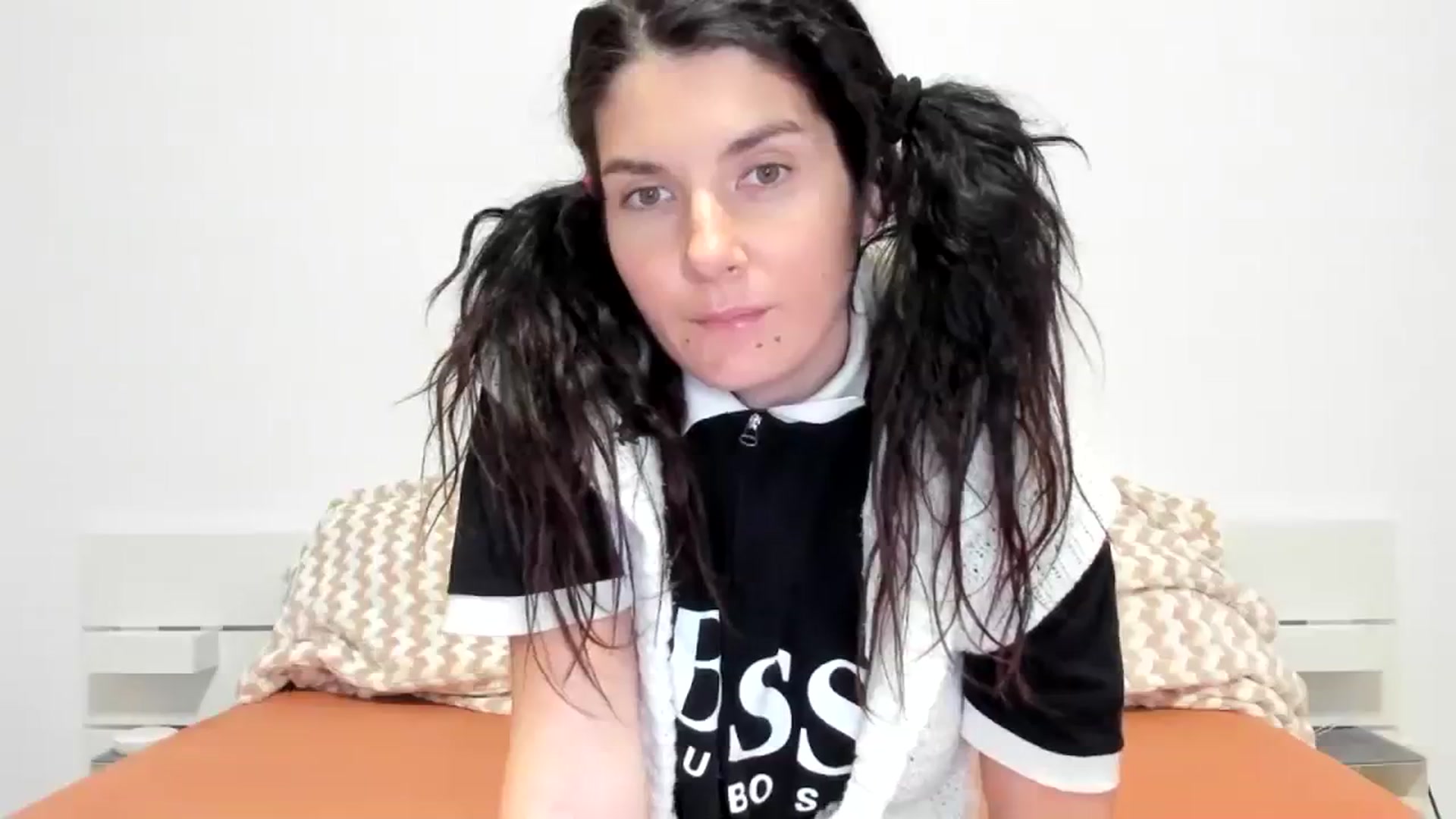 Gallery image thumbnail from SiouxPrincess's myfreecams stream on, 11/14/2023, 21:37 image 15 of 20