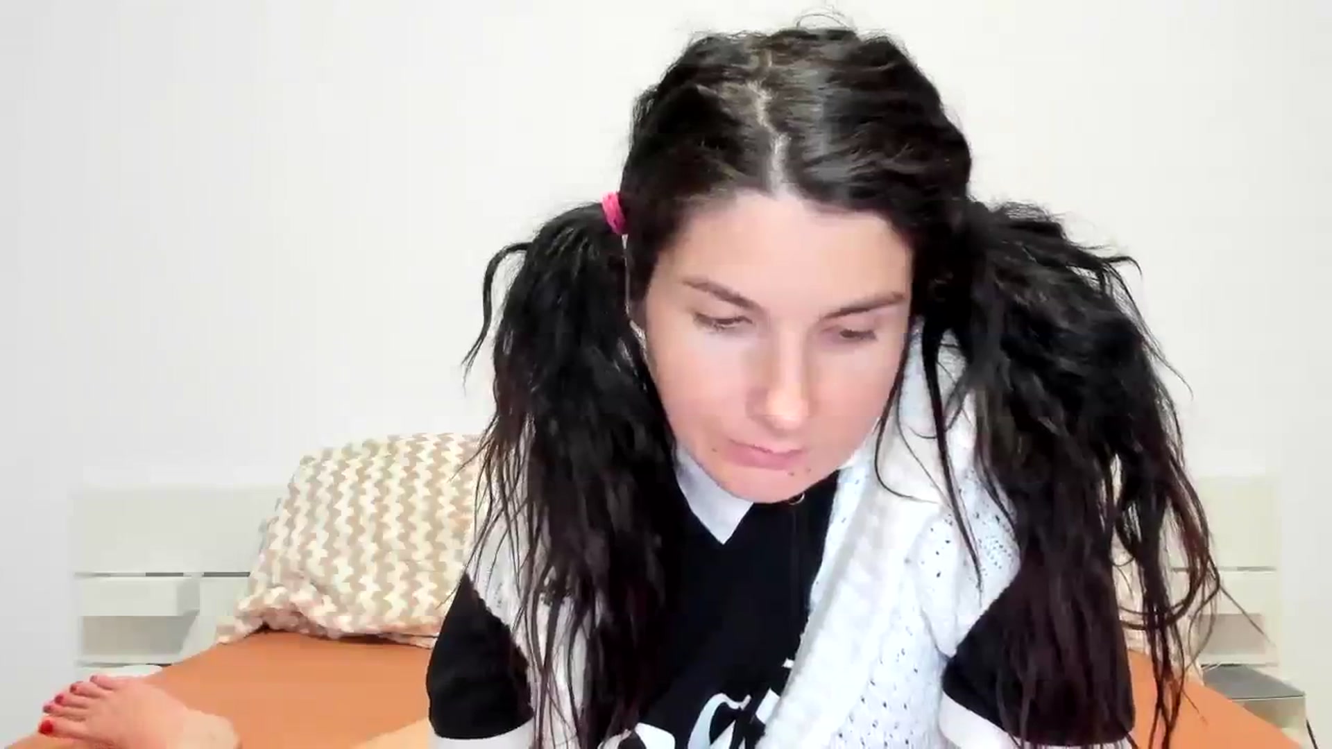 Gallery image thumbnail from SiouxPrincess's myfreecams stream on, 11/14/2023, 21:37 image 9 of 20