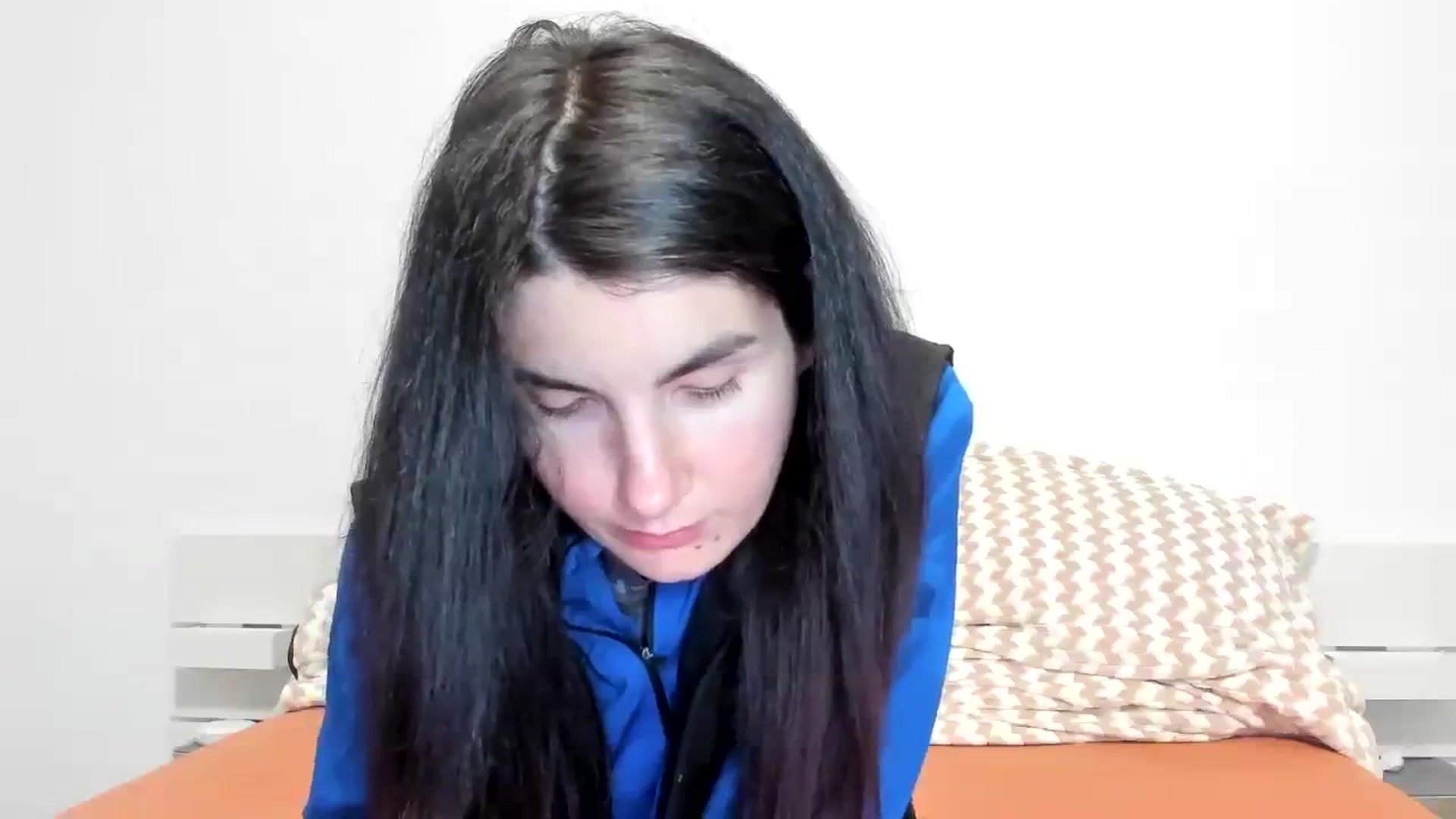 Gallery image thumbnail from SiouxPrincess's myfreecams stream on, 11/15/2023, 22:05 image 5 of 20