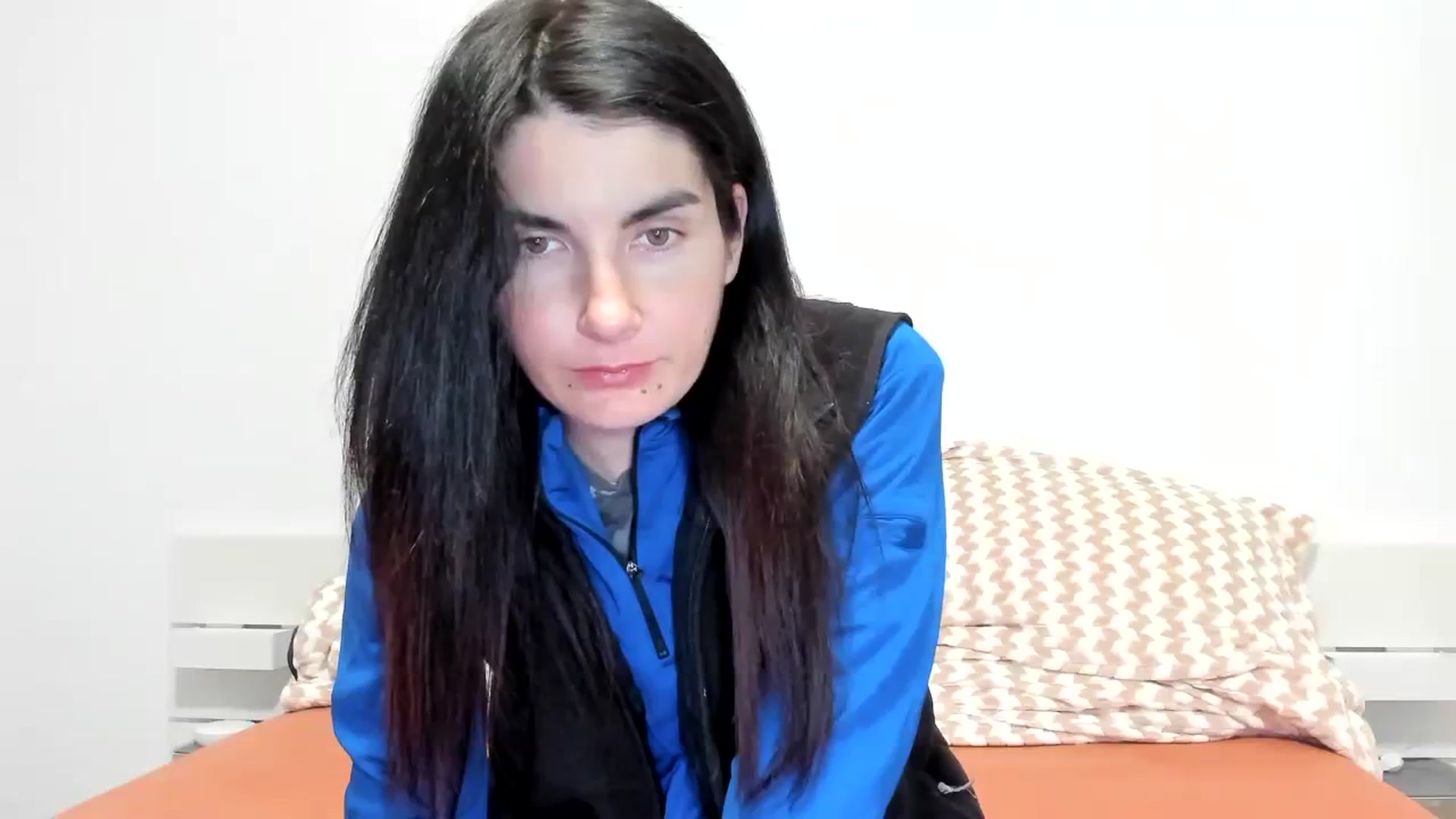Gallery image thumbnail from SiouxPrincess's myfreecams stream on, 11/15/2023, 22:05 image 2 of 20