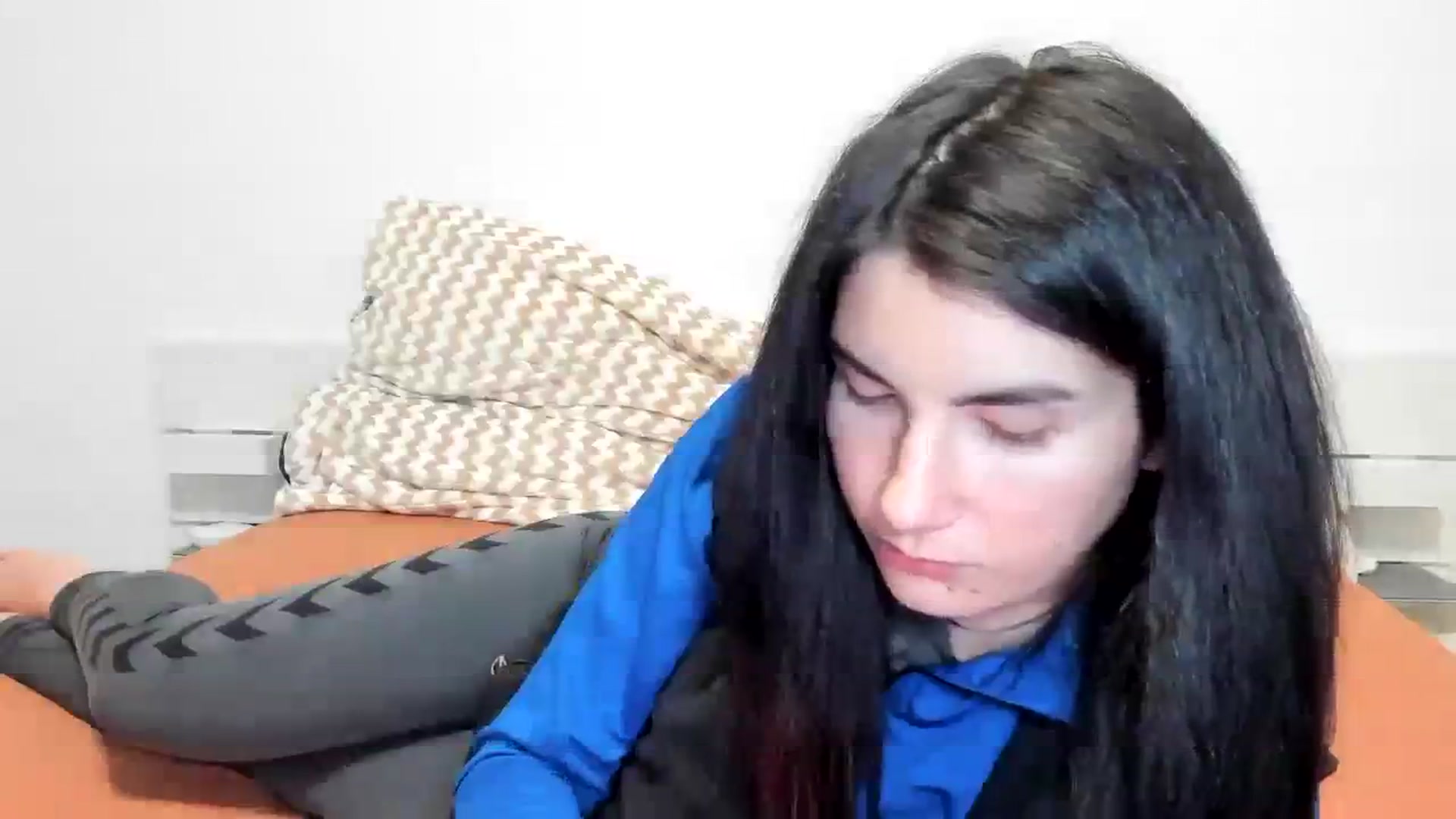 Gallery image thumbnail from SiouxPrincess's myfreecams stream on, 11/15/2023, 22:05 image 10 of 20