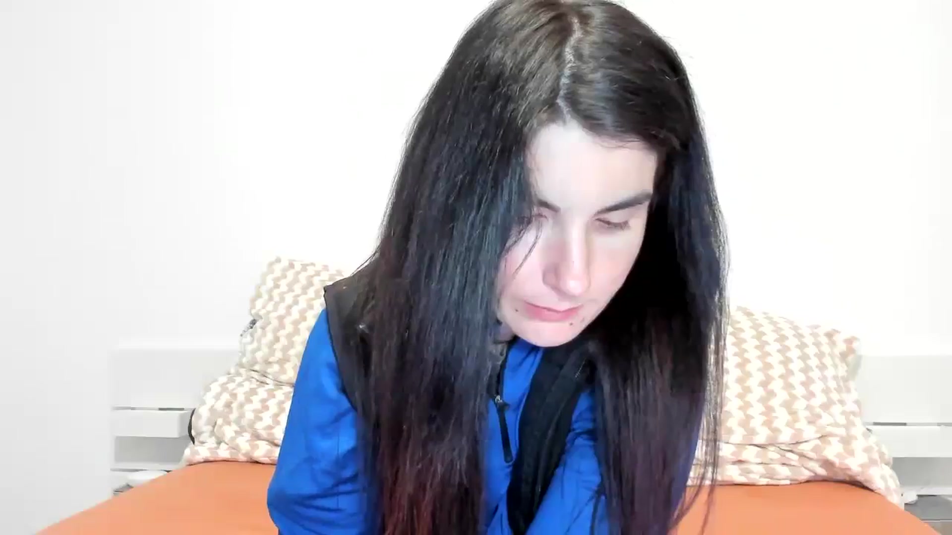 Gallery image thumbnail from SiouxPrincess's myfreecams stream on, 11/15/2023, 22:05 image 3 of 20