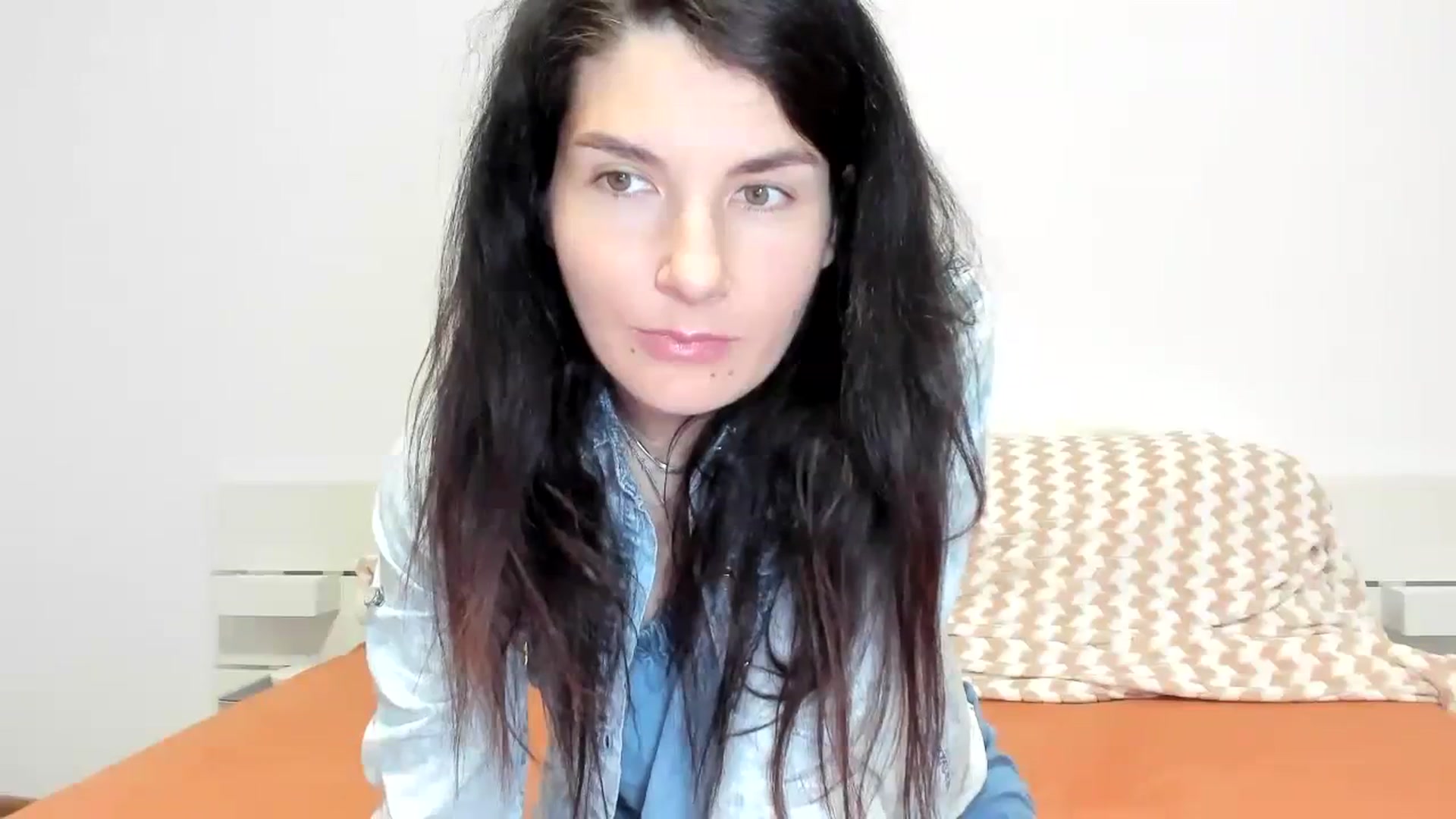 Gallery image thumbnail from SiouxPrincess's myfreecams stream on, 11/17/2023, 22:27 image 6 of 20