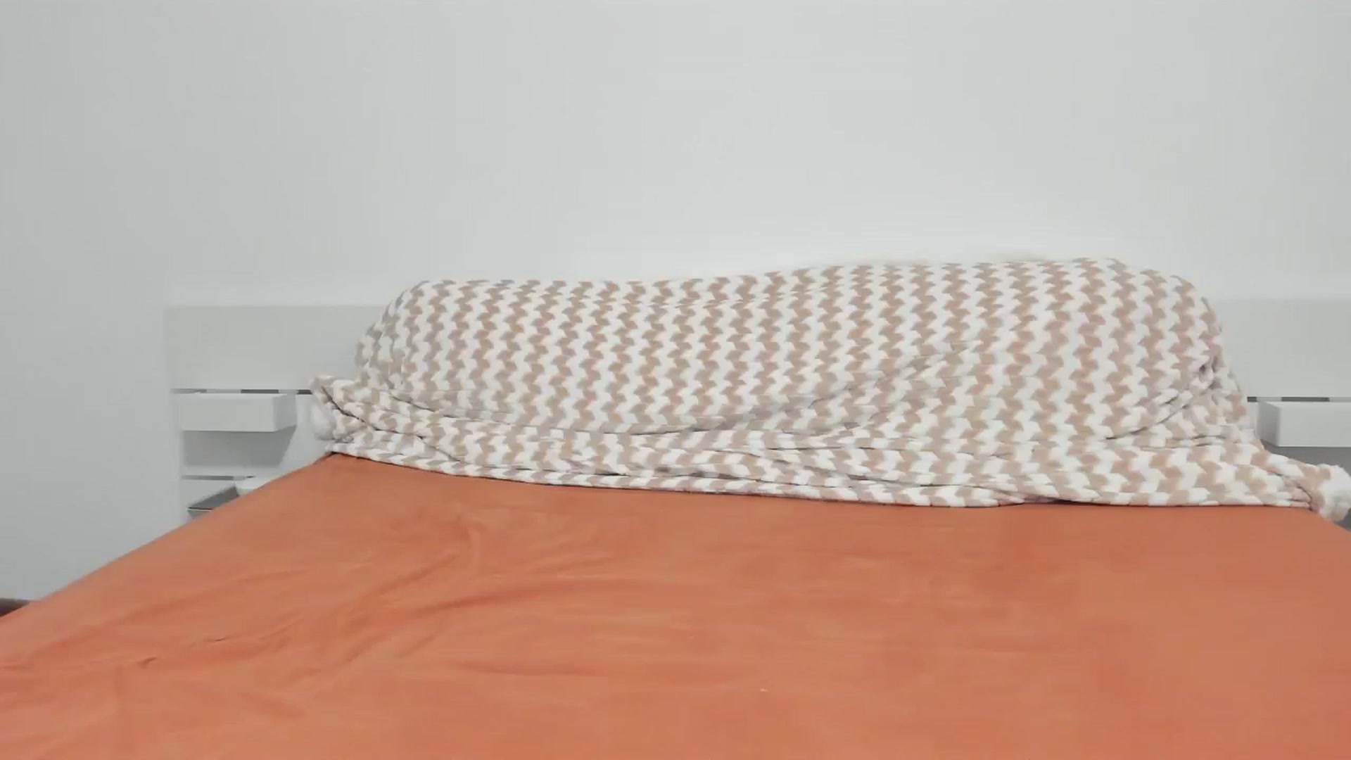 Gallery image thumbnail from SiouxPrincess's myfreecams stream on, 11/17/2023, 22:27 image 13 of 20