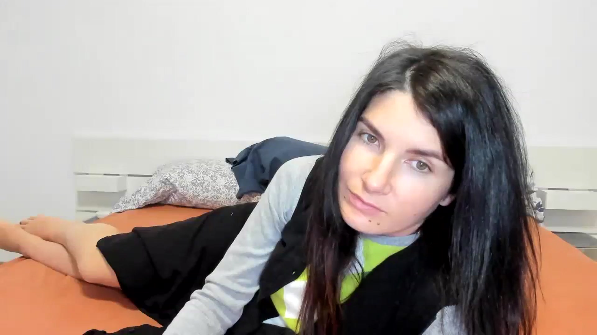 Gallery image thumbnail from SiouxPrincess's myfreecams stream on, 11/19/2023, 23:53 image 16 of 20