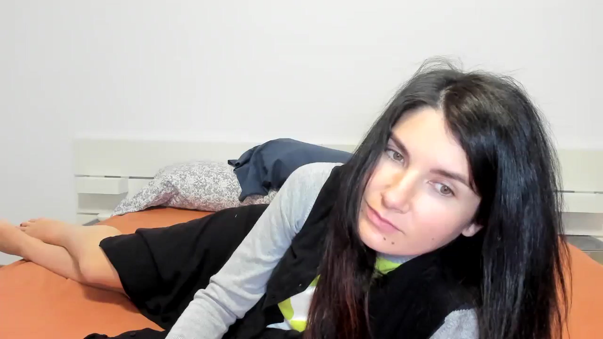 Gallery image thumbnail from SiouxPrincess's myfreecams stream on, 11/19/2023, 23:53 image 15 of 20
