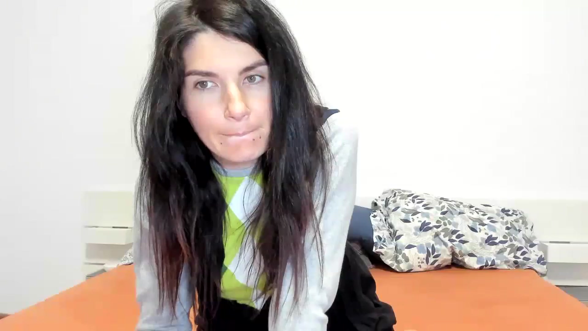 Gallery image thumbnail from SiouxPrincess's myfreecams stream on, 11/19/2023, 23:53 image 11 of 20