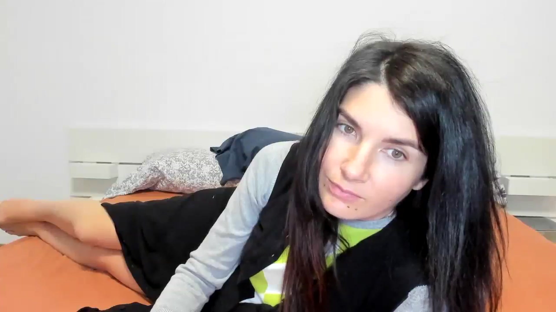 Gallery image thumbnail from SiouxPrincess's myfreecams stream on, 11/19/2023, 23:53 image 13 of 20