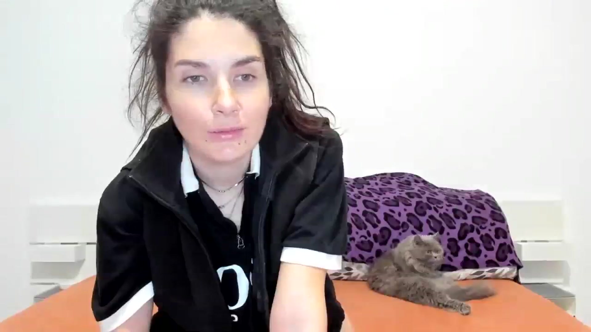 Gallery image thumbnail from SiouxPrincess's myfreecams stream on, 11/22/2023, 24:02 image 7 of 20