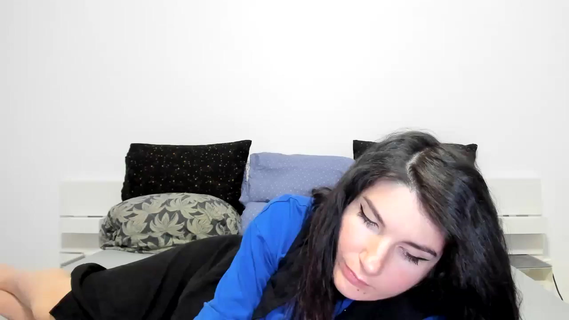 Gallery image thumbnail from SiouxPrincess's myfreecams stream on, 11/22/2023, 23:51 image 15 of 20