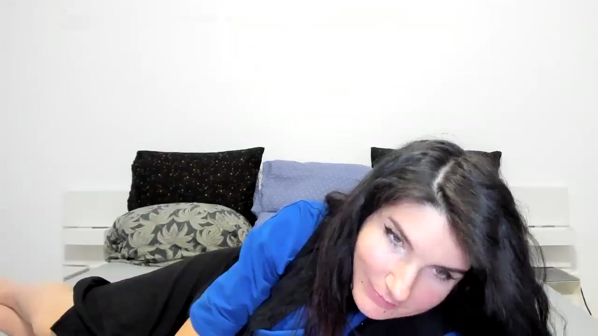 Gallery image thumbnail from SiouxPrincess's myfreecams stream on, 11/22/2023, 23:51 image 11 of 20