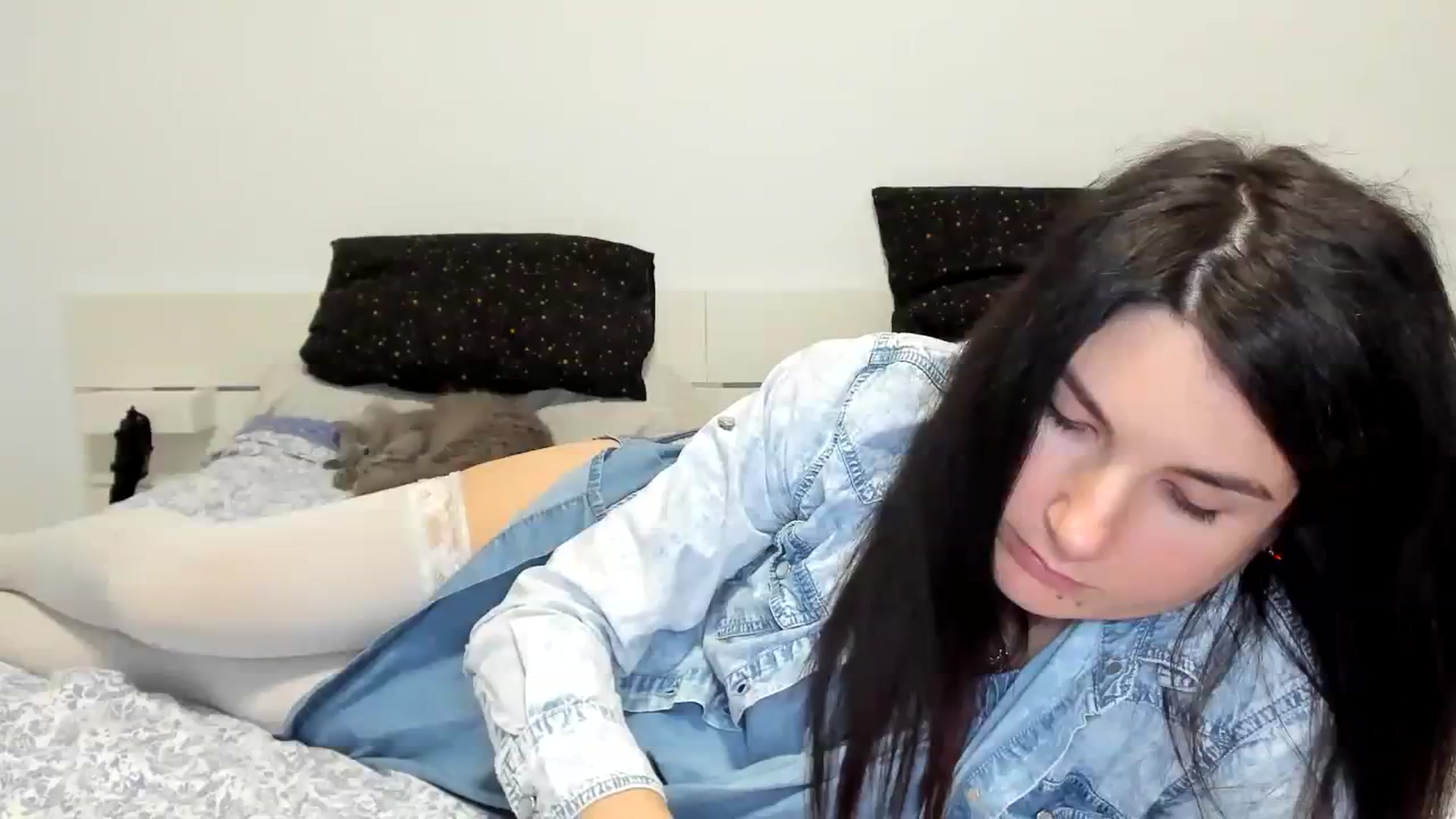 Gallery image thumbnail from SiouxPrincess's myfreecams stream on, 11/24/2023, 21:36 image 8 of 20