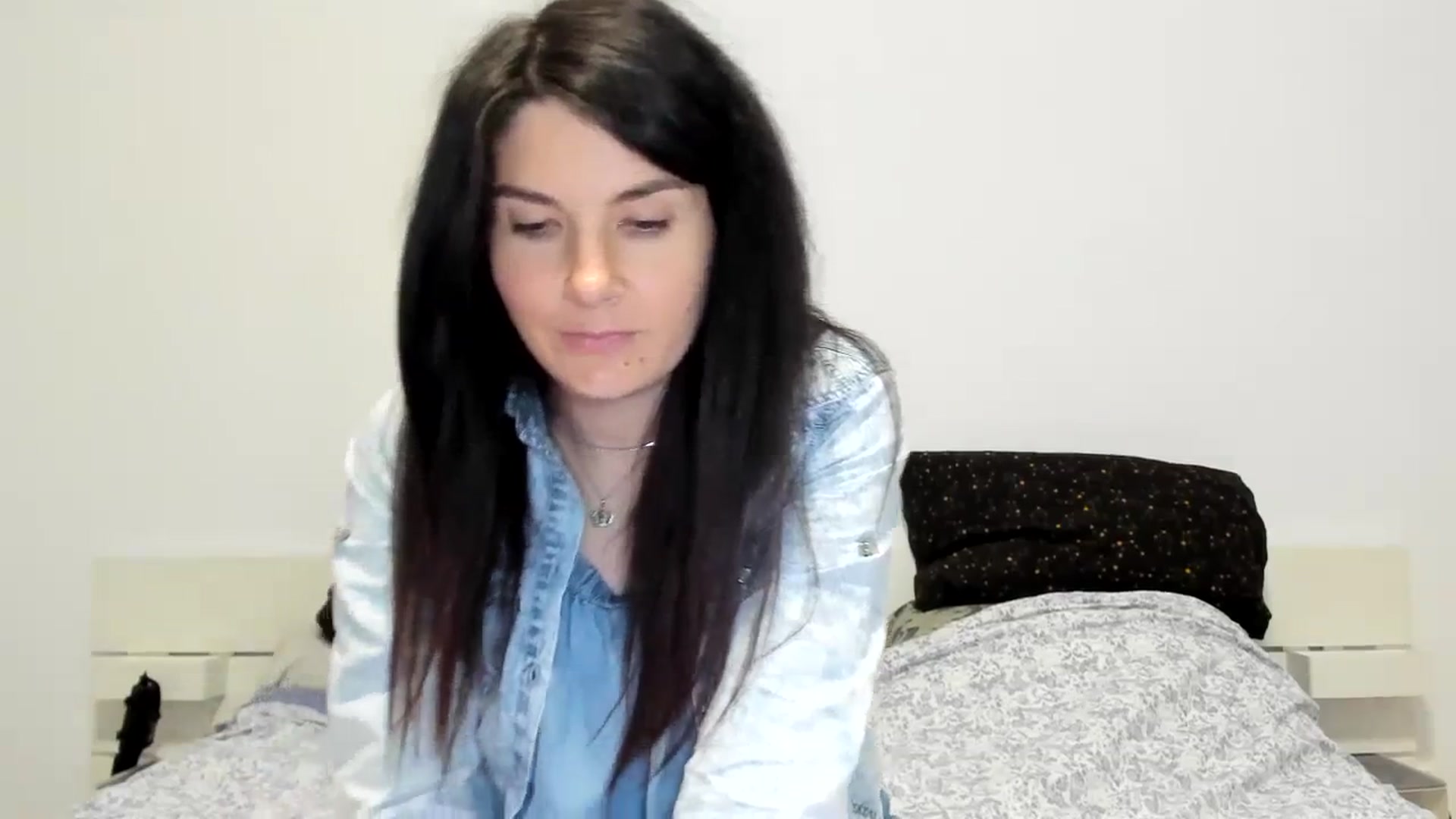 Gallery image thumbnail from SiouxPrincess's myfreecams stream on, 11/24/2023, 23:58 image 15 of 20