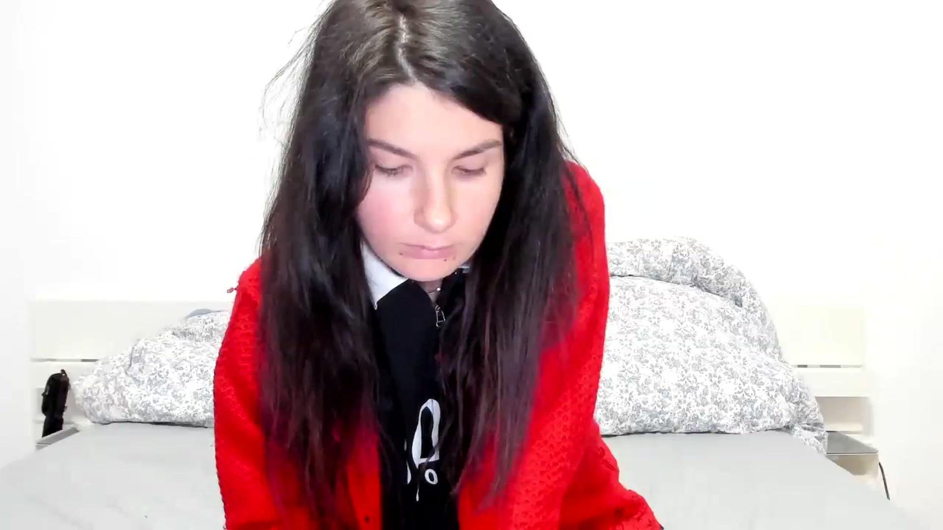 Gallery image thumbnail from SiouxPrincess's myfreecams stream on, 11/25/2023, 23:55 image 15 of 20