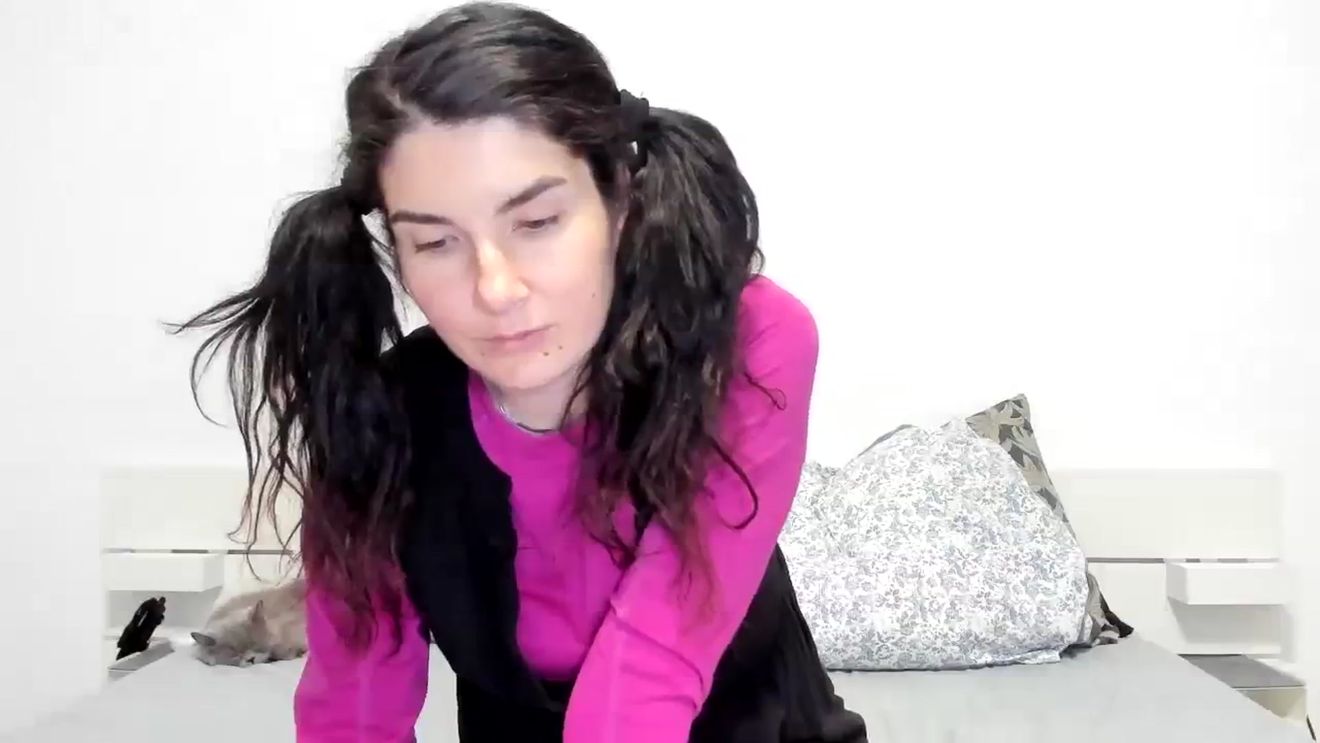 Gallery image thumbnail from SiouxPrincess's myfreecams stream on, 11/28/2023, 22:41 image 20 of 20