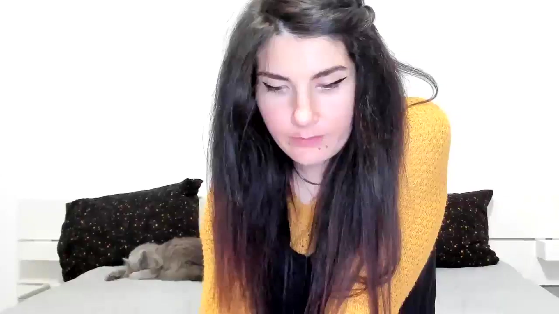 Gallery image thumbnail from SiouxPrincess's myfreecams stream on, 11/29/2023, 23:27 image 11 of 20