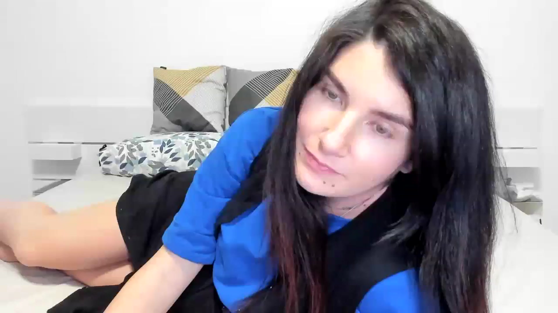 Gallery image thumbnail from SiouxPrincess's myfreecams stream on, 12/07/2023, 24:25 image 10 of 20