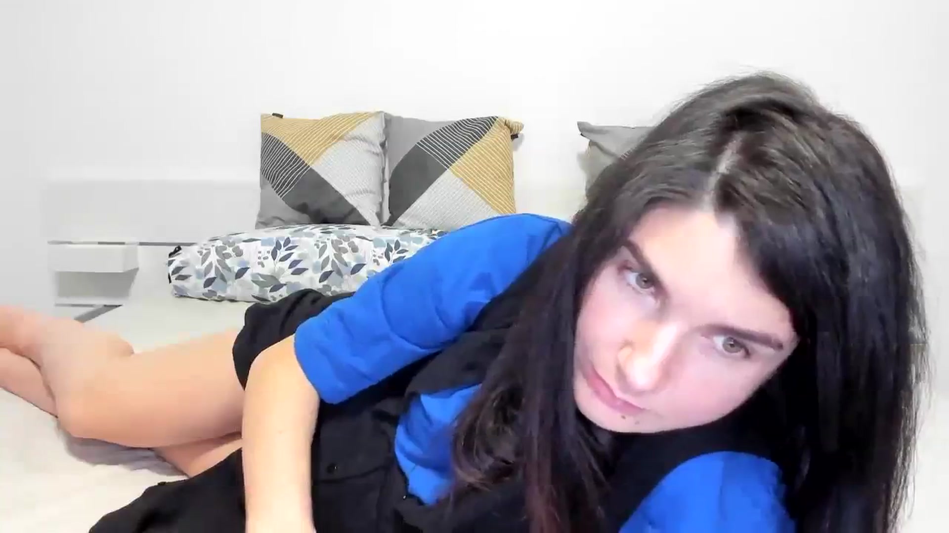 Gallery image thumbnail from SiouxPrincess's myfreecams stream on, 12/07/2023, 24:25 image 19 of 20