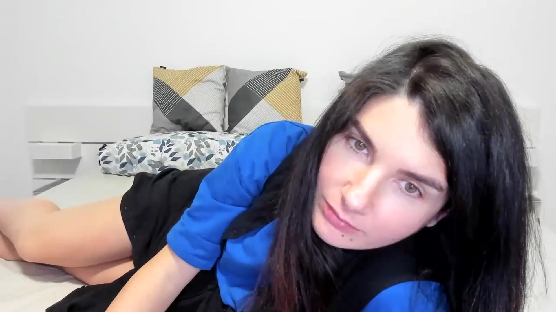 Gallery image thumbnail from SiouxPrincess's myfreecams stream on, 12/07/2023, 24:25 image 8 of 20