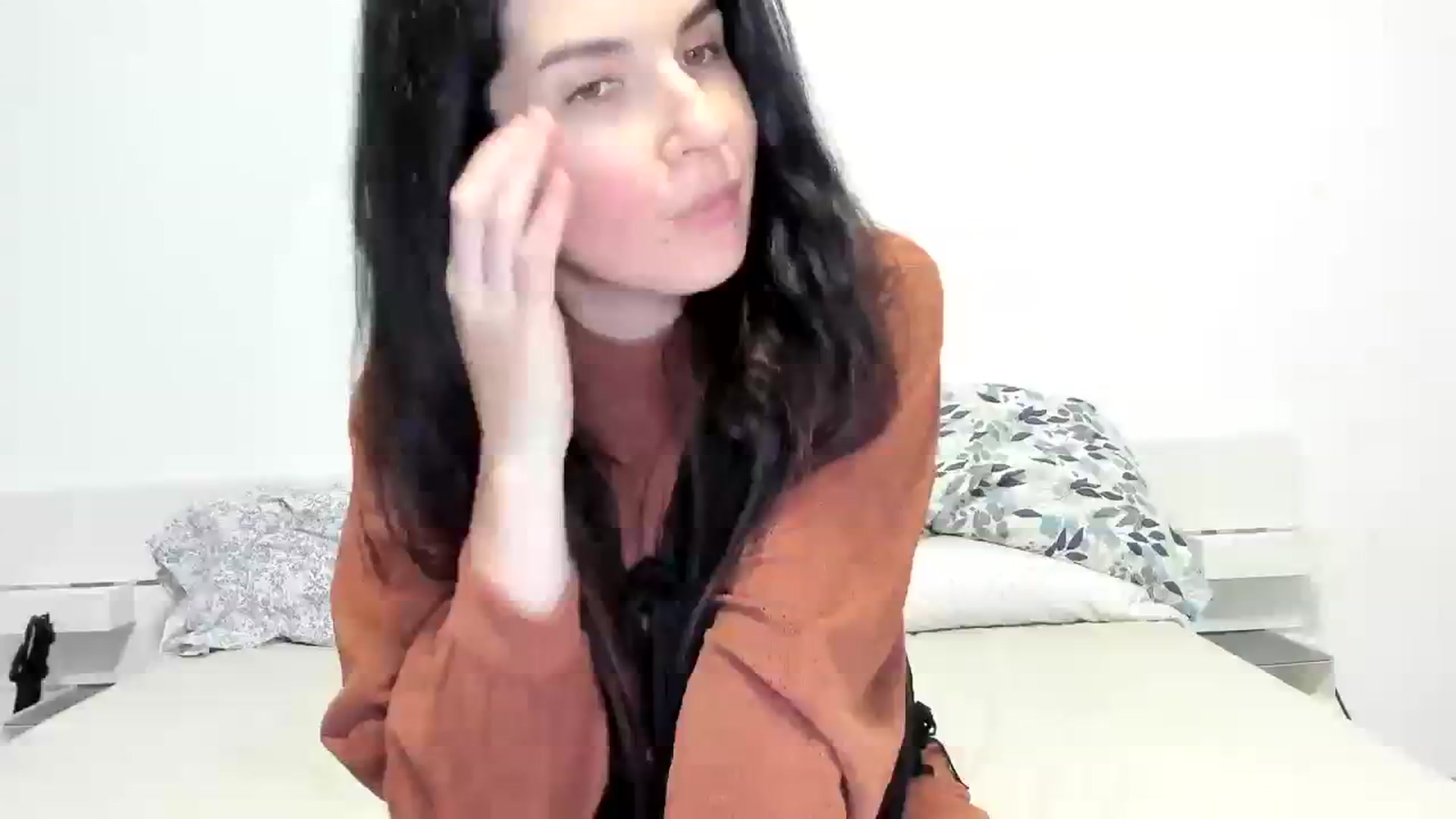 Gallery image thumbnail from SiouxPrincess's myfreecams stream on, 12/07/2023, 22:43 image 18 of 20