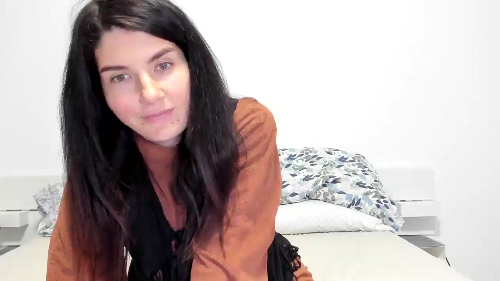 Gallery image thumbnail from SiouxPrincess's myfreecams stream on, 12/07/2023, 23:45 image 13 of 20