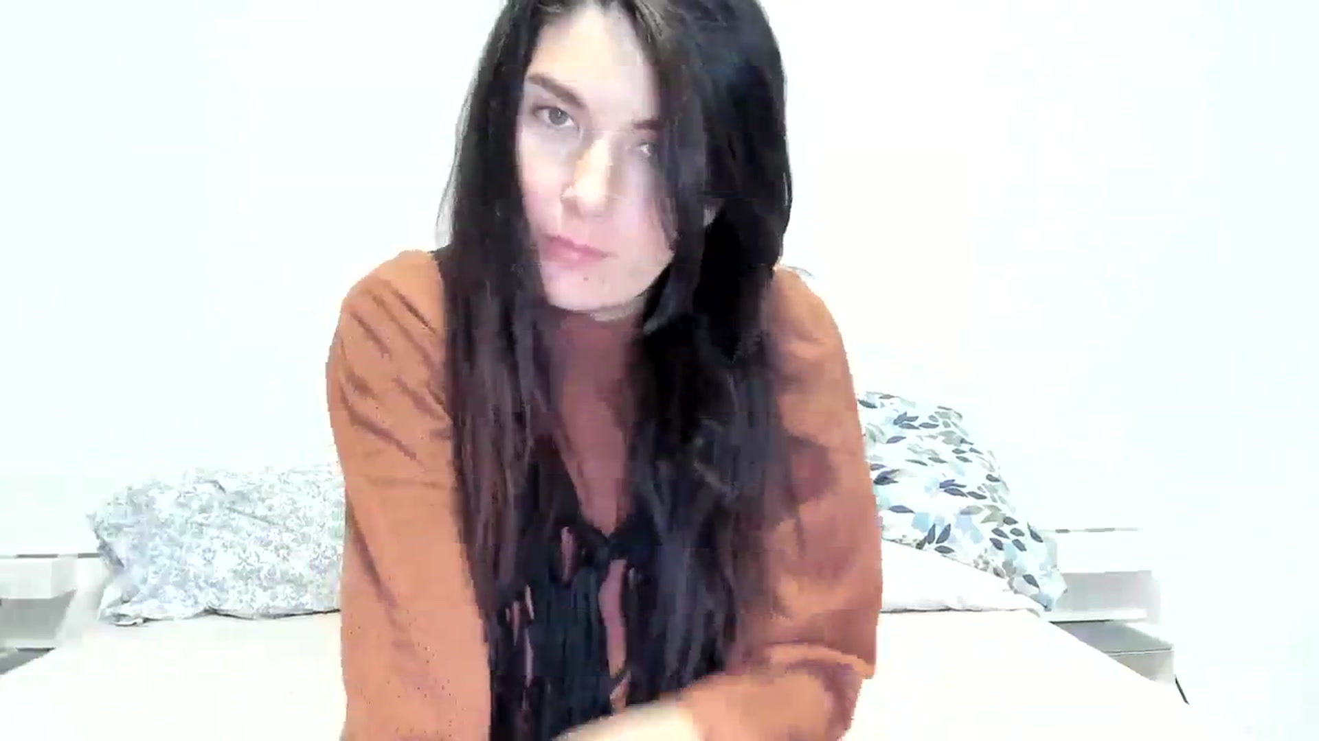 Gallery image thumbnail from SiouxPrincess's myfreecams stream on, 12/07/2023, 23:45 image 11 of 20