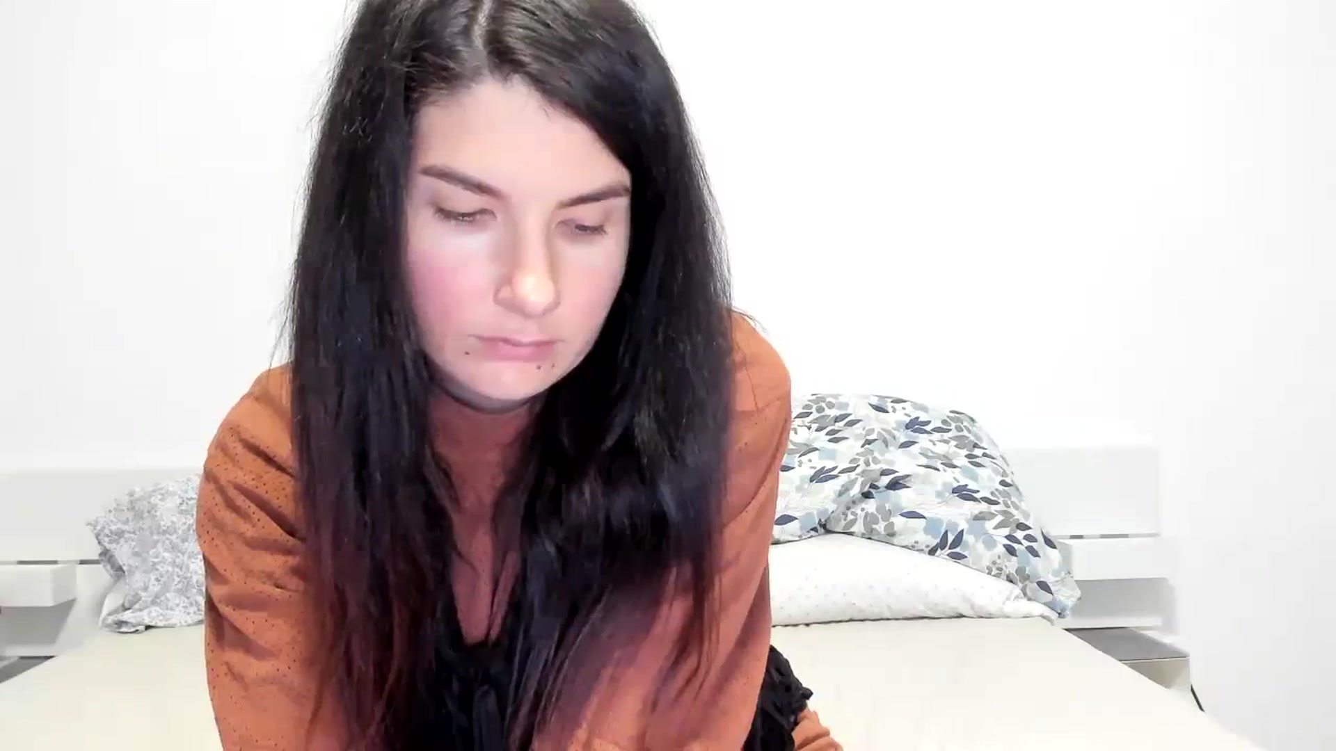 Gallery image thumbnail from SiouxPrincess's myfreecams stream on, 12/07/2023, 23:45 image 18 of 20