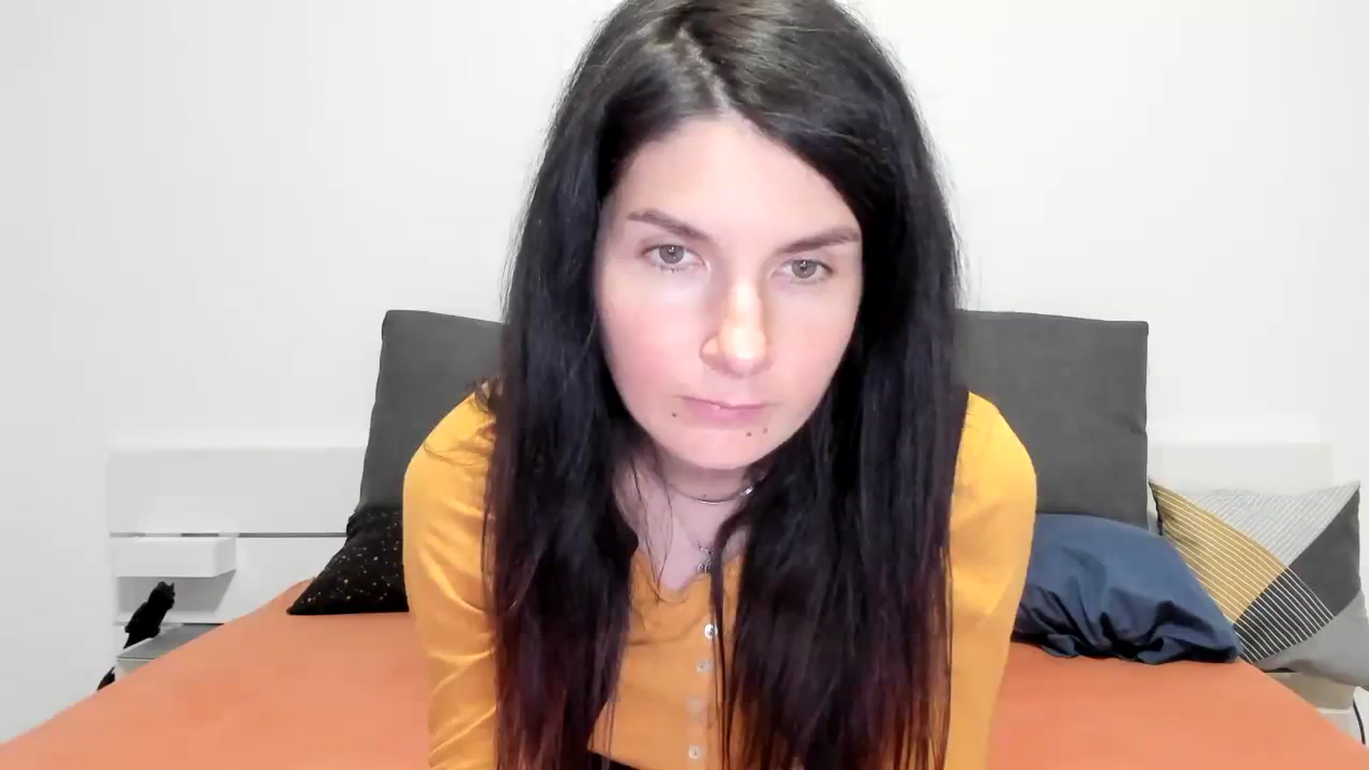 Gallery image thumbnail from SiouxPrincess's myfreecams stream on, 12/10/2023, 24:02 image 7 of 20