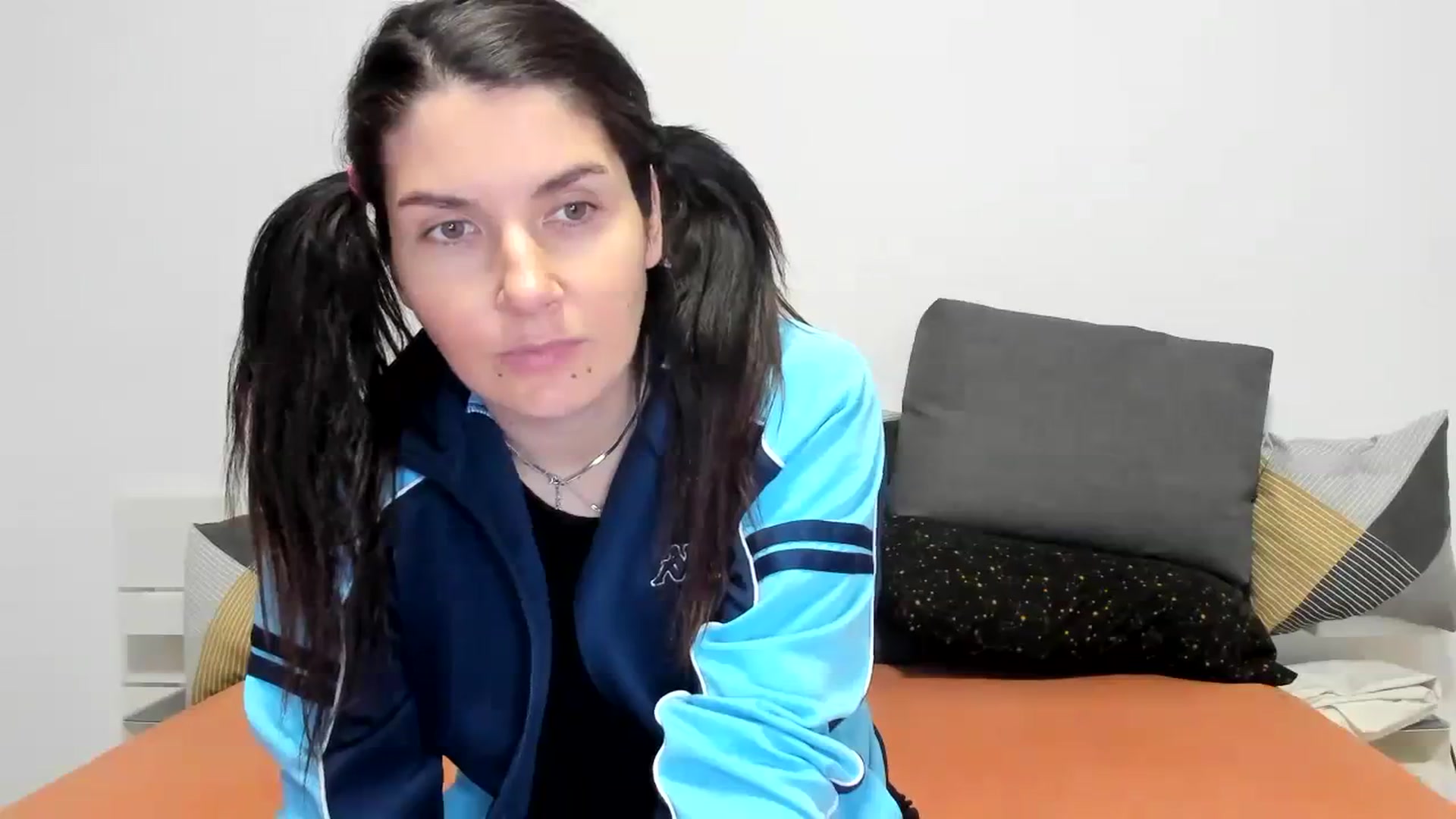 Gallery image thumbnail from SiouxPrincess's myfreecams stream on, 12/11/2023, 22:26 image 12 of 20