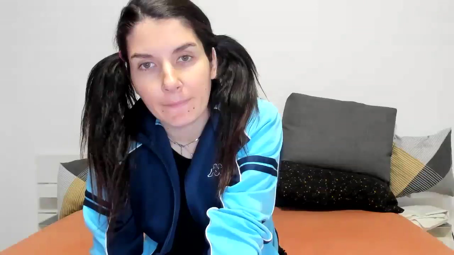 Gallery image thumbnail from SiouxPrincess's myfreecams stream on, 12/11/2023, 22:26 image 5 of 20