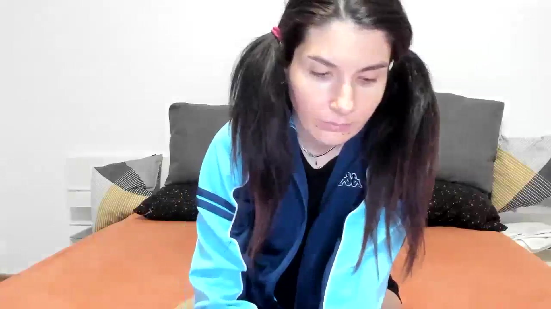Gallery image thumbnail from SiouxPrincess's myfreecams stream on, 12/11/2023, 23:58 image 5 of 20