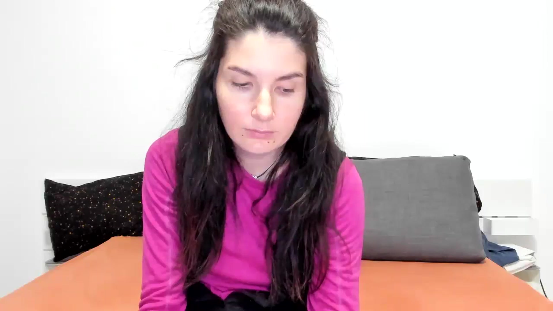 Gallery image thumbnail from SiouxPrincess's myfreecams stream on, 12/13/2023, 24:01 image 4 of 20