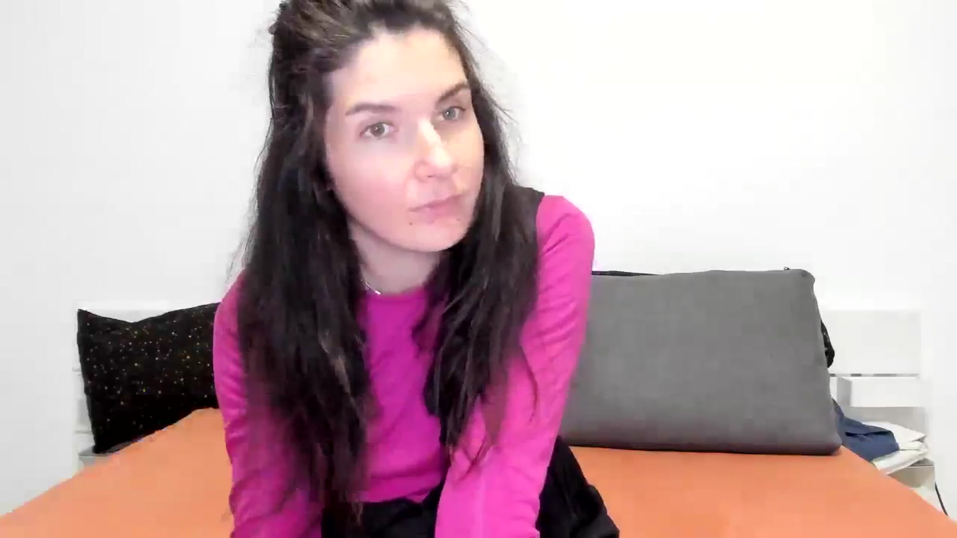 Gallery image thumbnail from SiouxPrincess's myfreecams stream on, 12/13/2023, 24:01 image 11 of 20