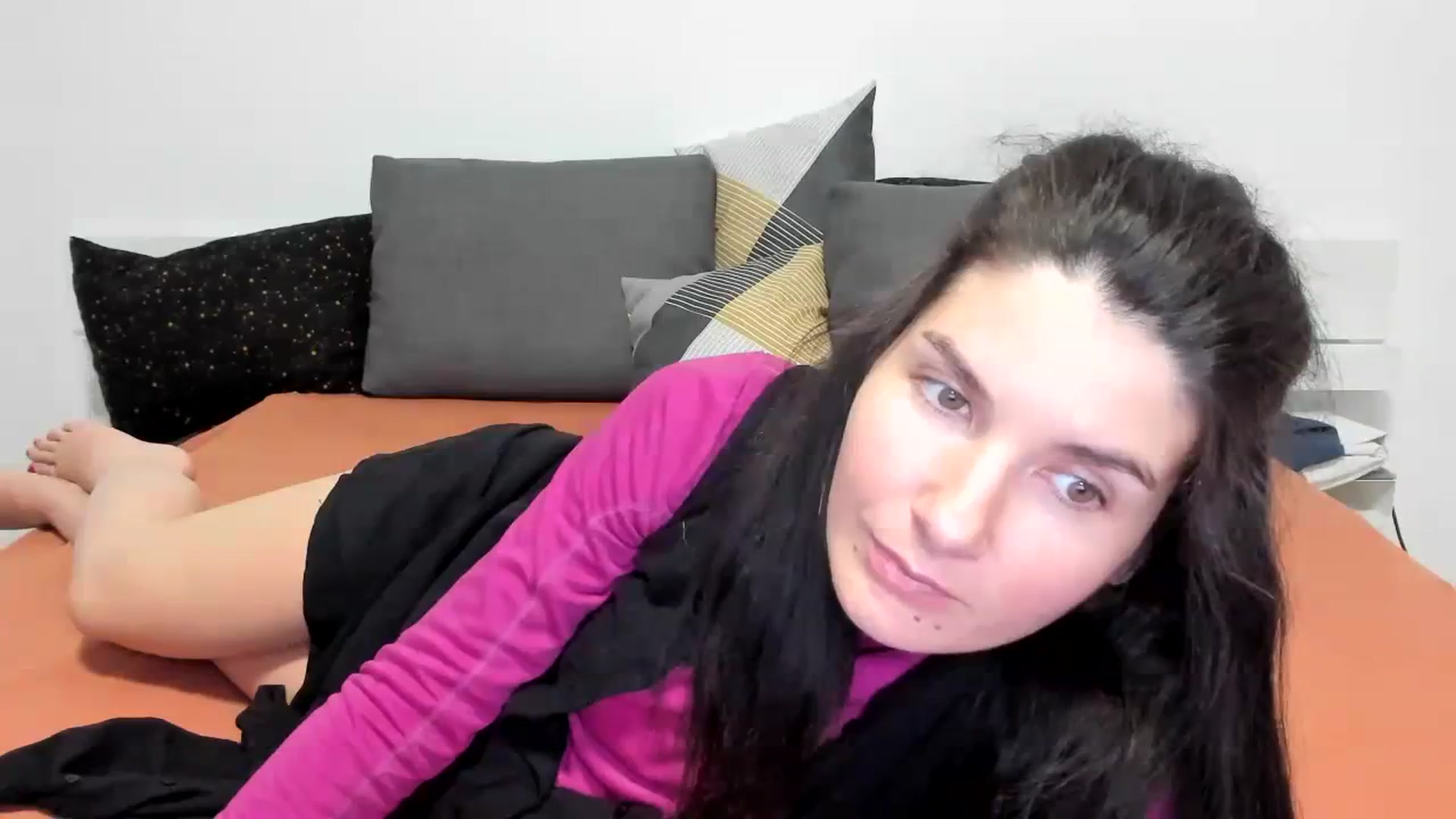 Gallery image thumbnail from SiouxPrincess's myfreecams stream on, 12/13/2023, 24:01 image 15 of 20