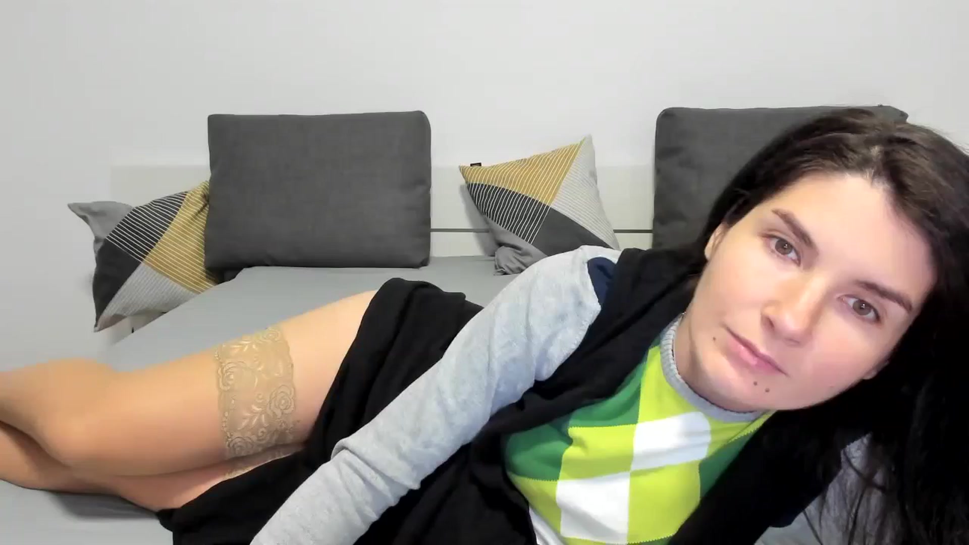 Gallery image thumbnail from SiouxPrincess's myfreecams stream on, 12/14/2023, 22:23 image 6 of 20