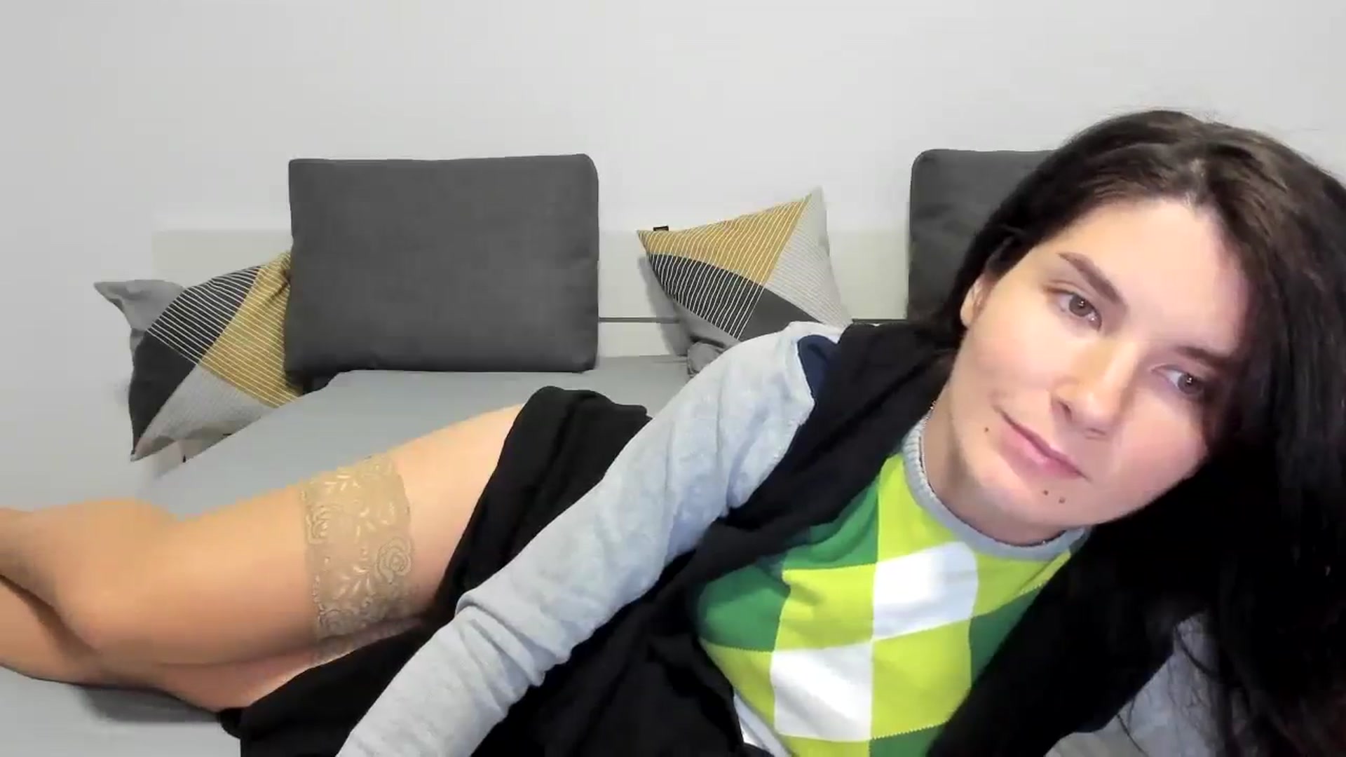 Gallery image thumbnail from SiouxPrincess's myfreecams stream on, 12/14/2023, 22:23 image 5 of 20