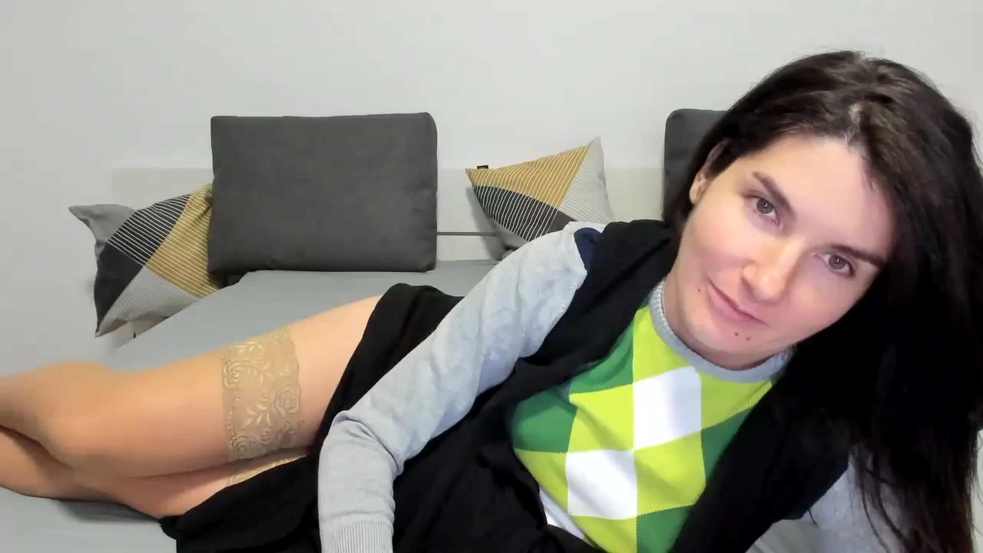 Gallery image thumbnail from SiouxPrincess's myfreecams stream on, 12/14/2023, 22:23 image 7 of 20