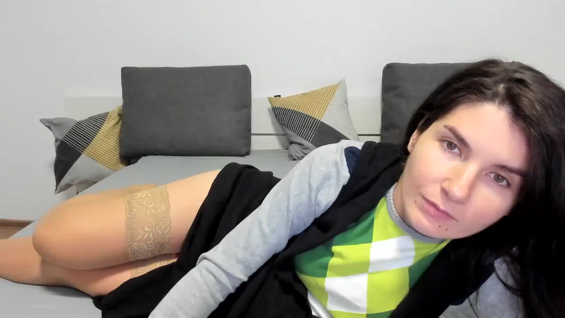 Gallery image thumbnail from SiouxPrincess's myfreecams stream on, 12/14/2023, 22:23 image 3 of 20