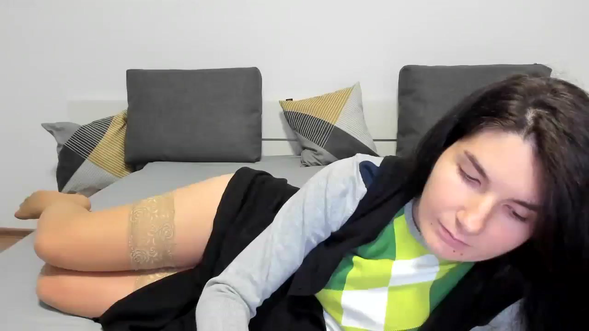 Gallery image thumbnail from SiouxPrincess's myfreecams stream on, 12/14/2023, 23:38 image 1 of 20