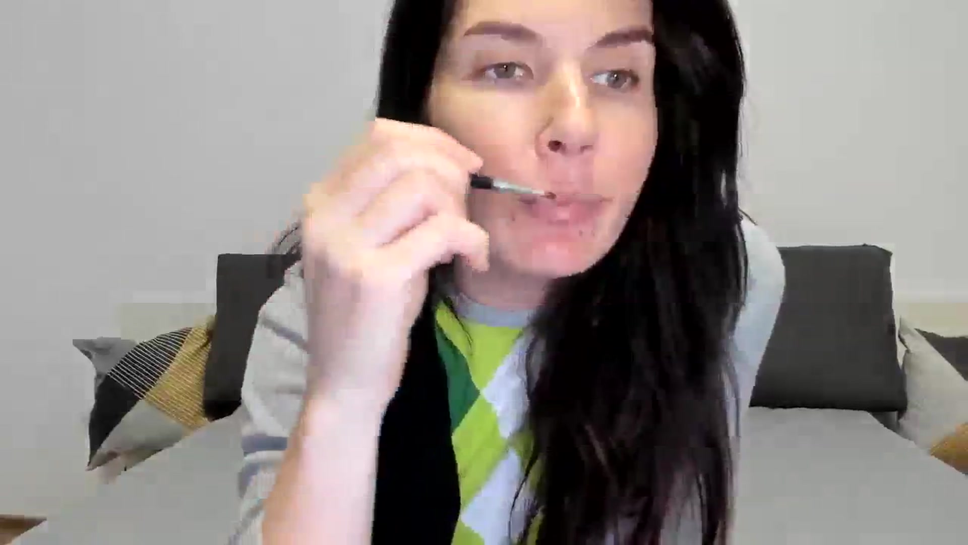 Gallery image thumbnail from SiouxPrincess's myfreecams stream on, 12/14/2023, 23:38 image 4 of 20