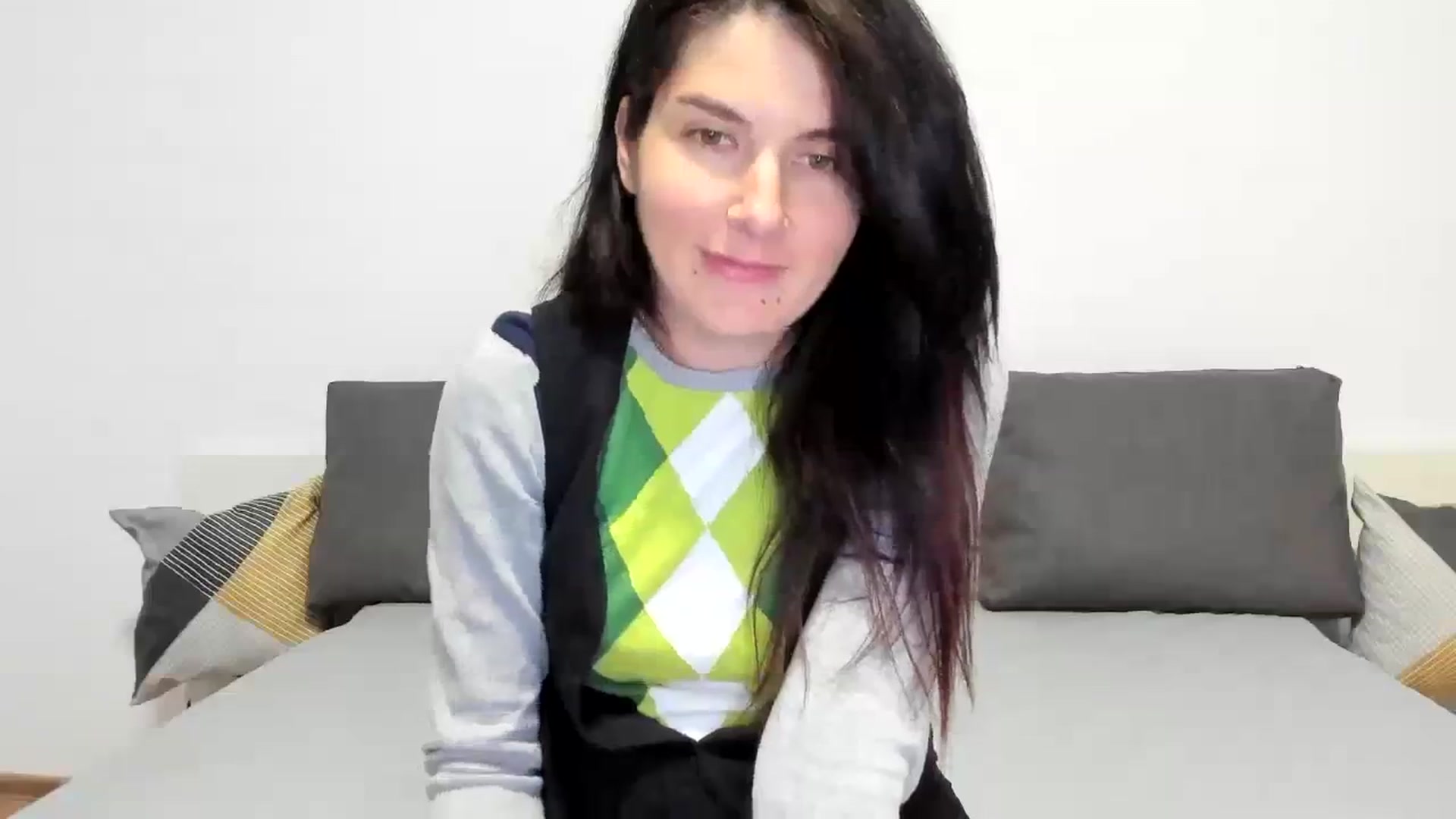 Gallery image thumbnail from SiouxPrincess's myfreecams stream on, 12/14/2023, 23:38 image 3 of 20