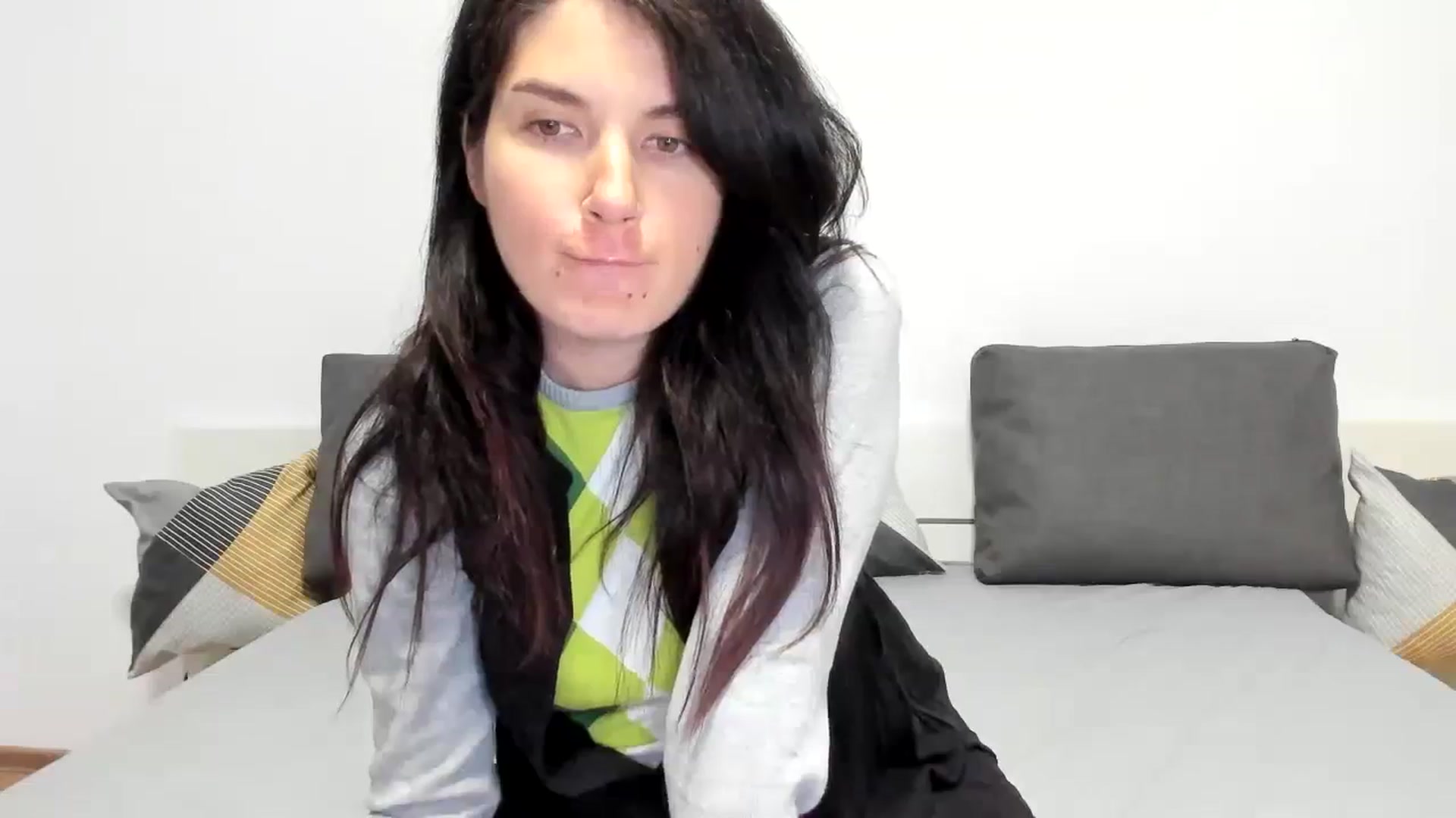 Gallery image thumbnail from SiouxPrincess's myfreecams stream on, 12/14/2023, 23:38 image 15 of 20