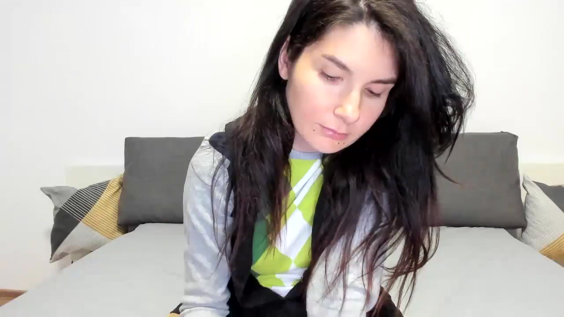 Gallery image thumbnail from SiouxPrincess's myfreecams stream on, 12/14/2023, 23:38 image 16 of 20