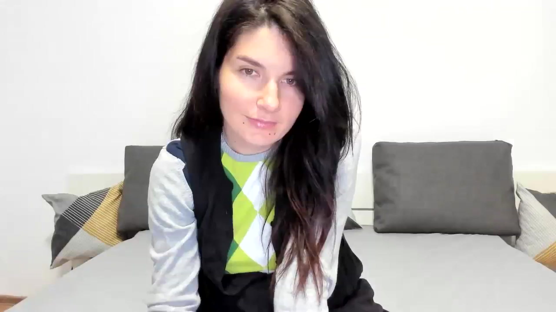 Gallery image thumbnail from SiouxPrincess's myfreecams stream on, 12/14/2023, 23:38 image 6 of 20