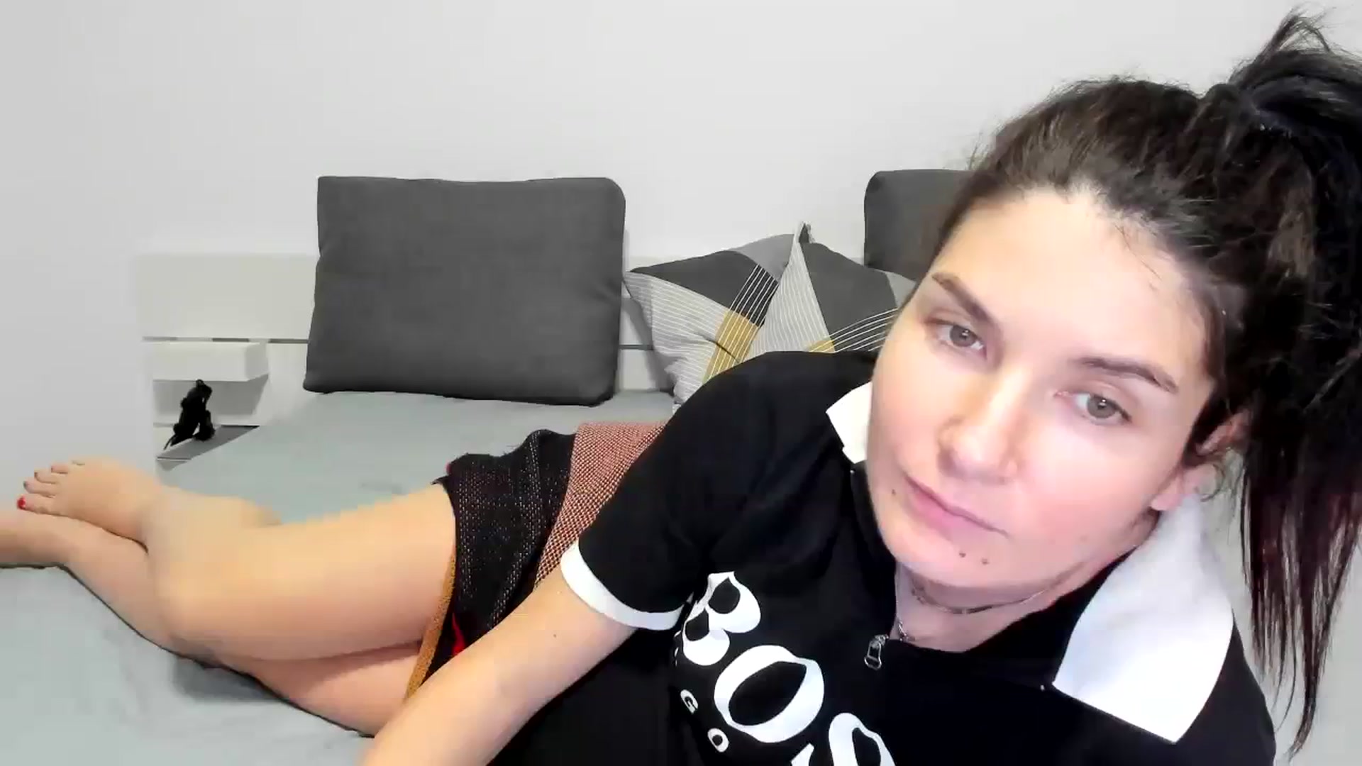 Gallery image thumbnail from SiouxPrincess's myfreecams stream on, 12/16/2023, 24:02 image 19 of 20